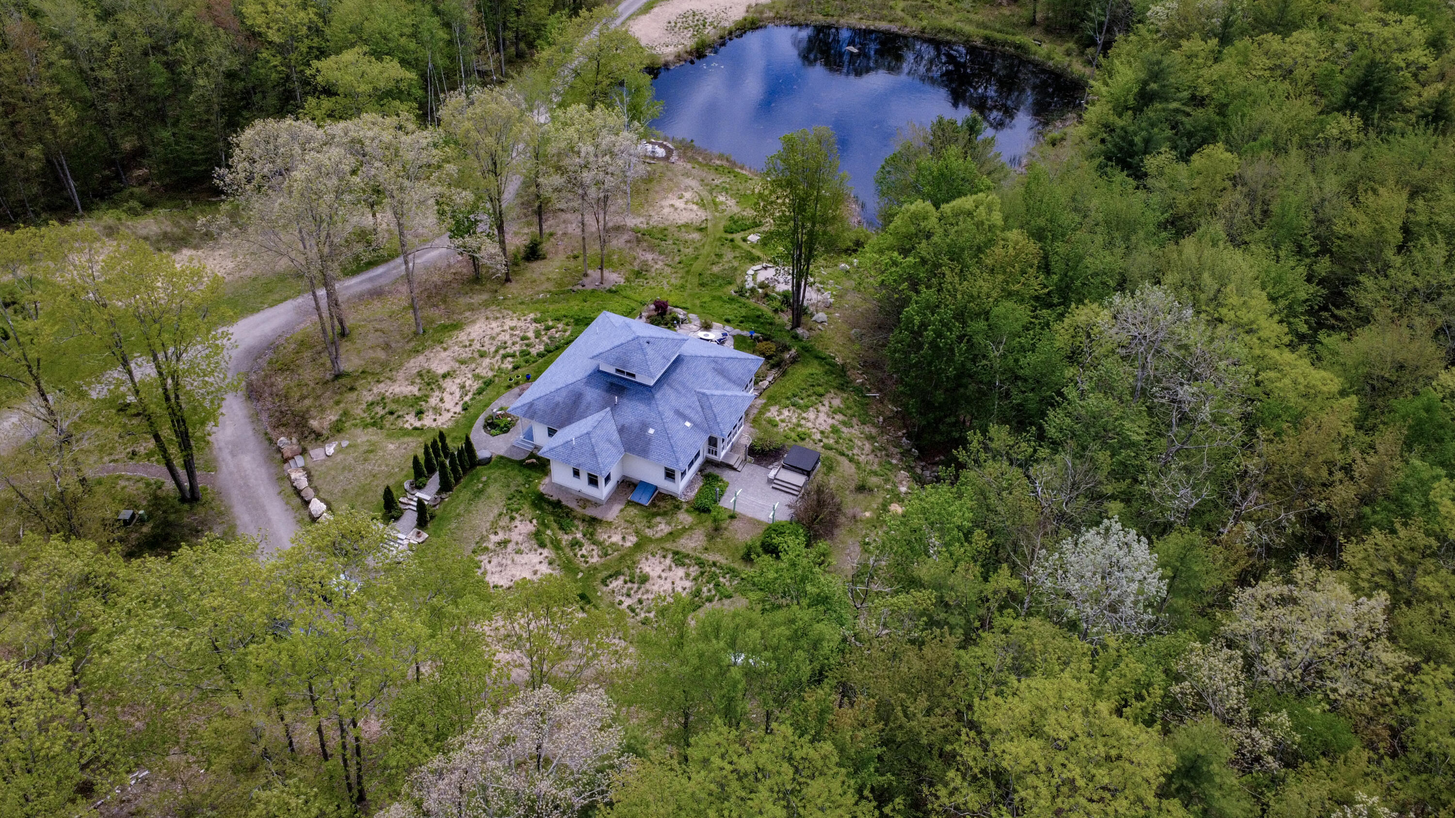 main property photo 95
