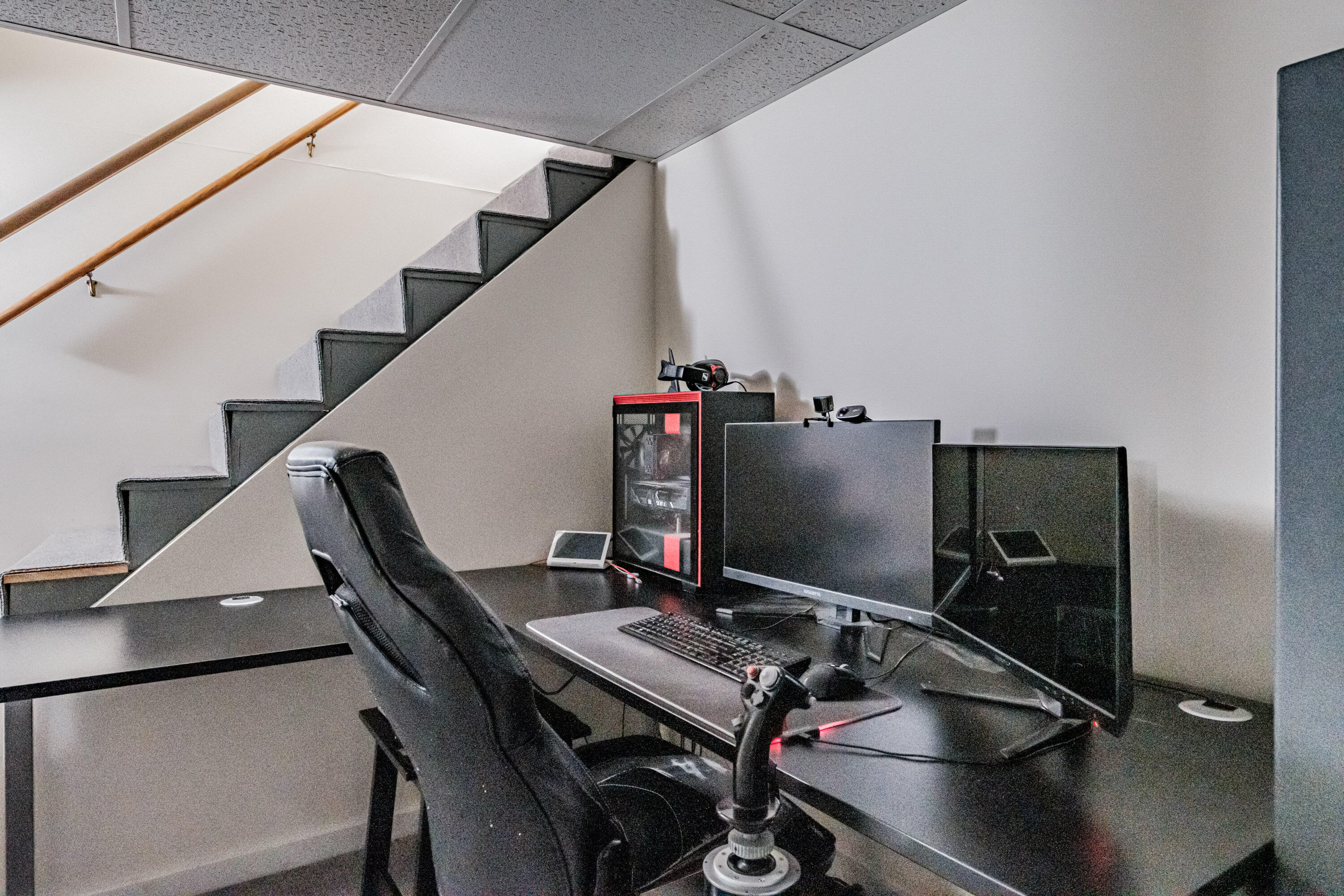 main property photo 44