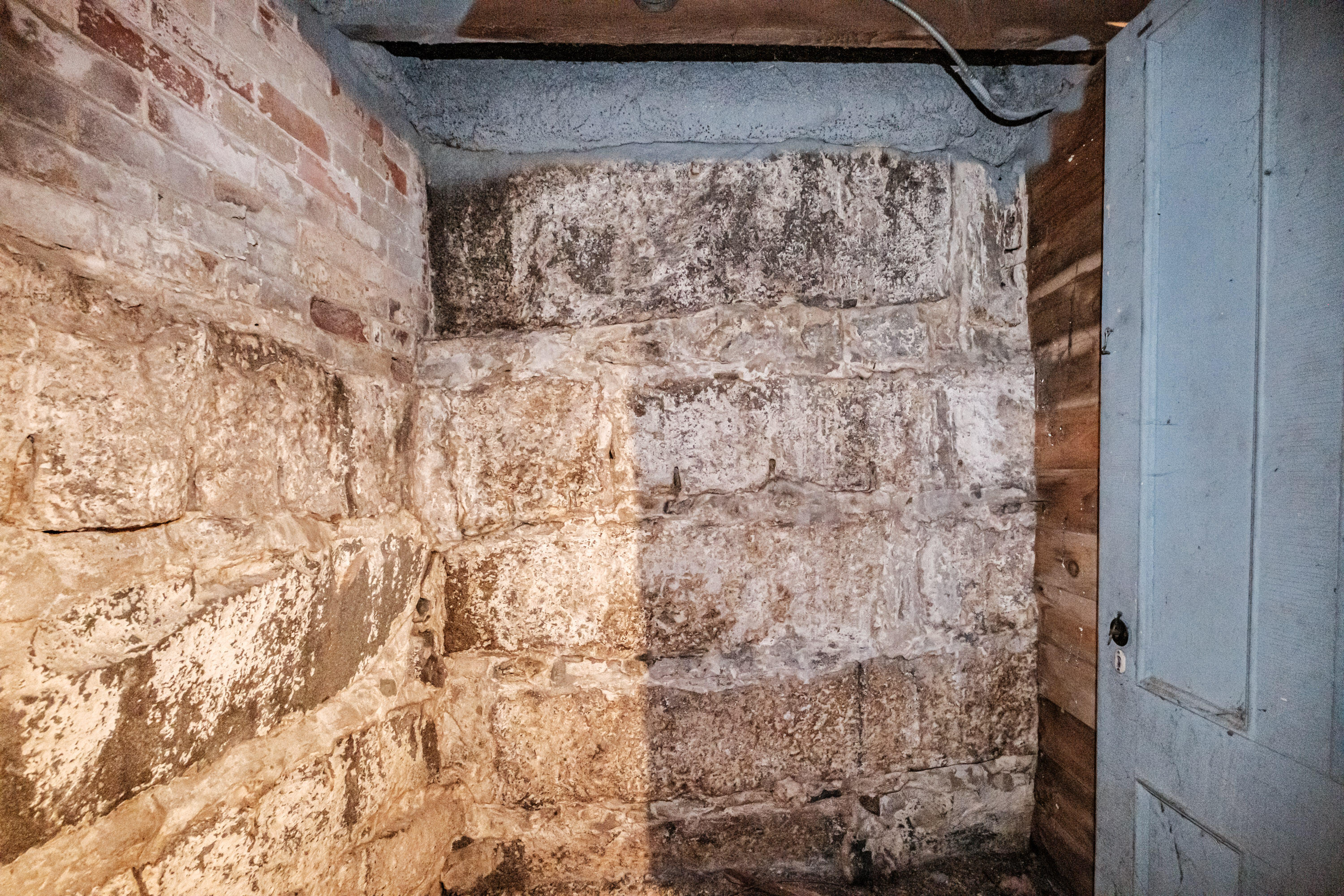 main property photo 122