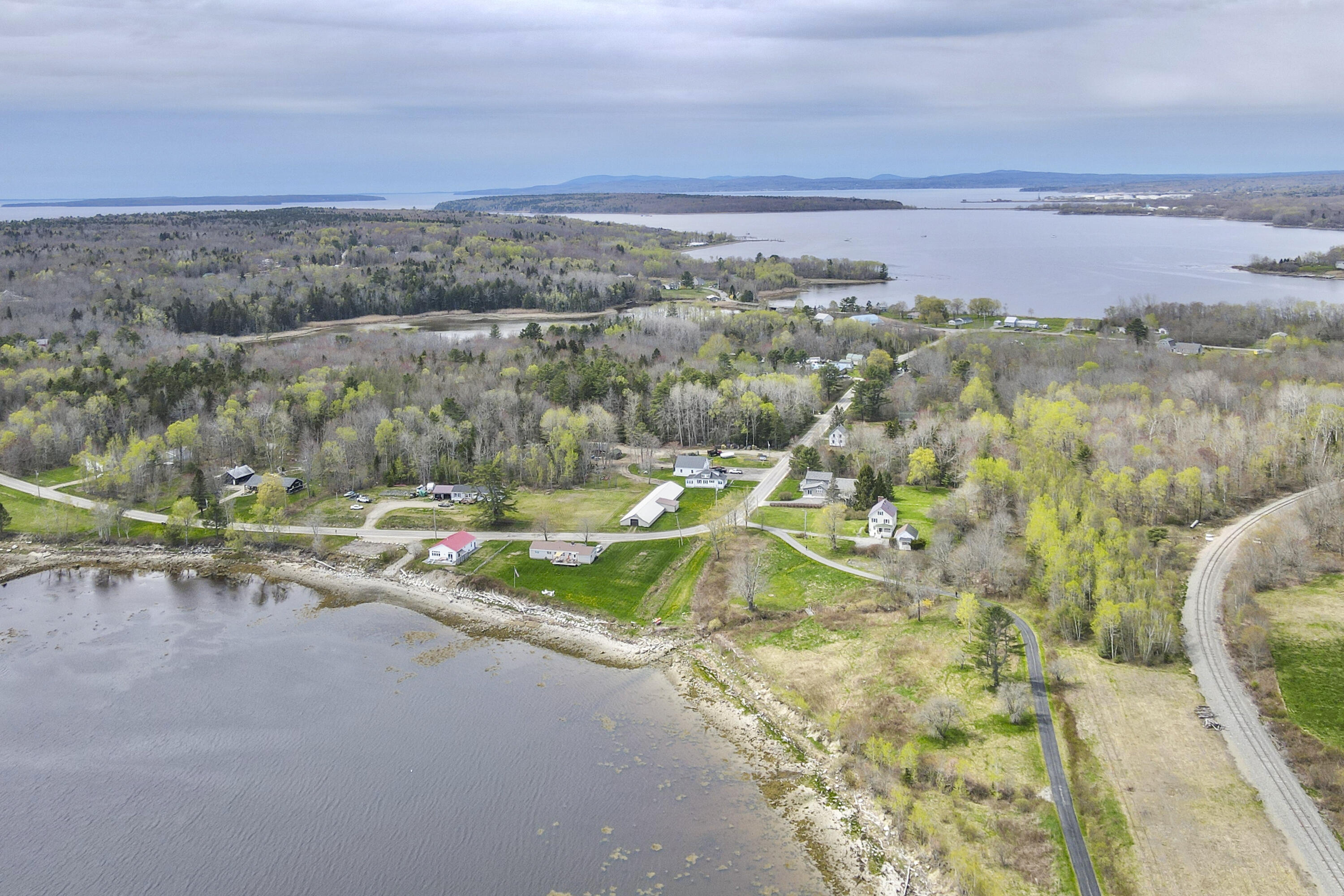 main property photo 41