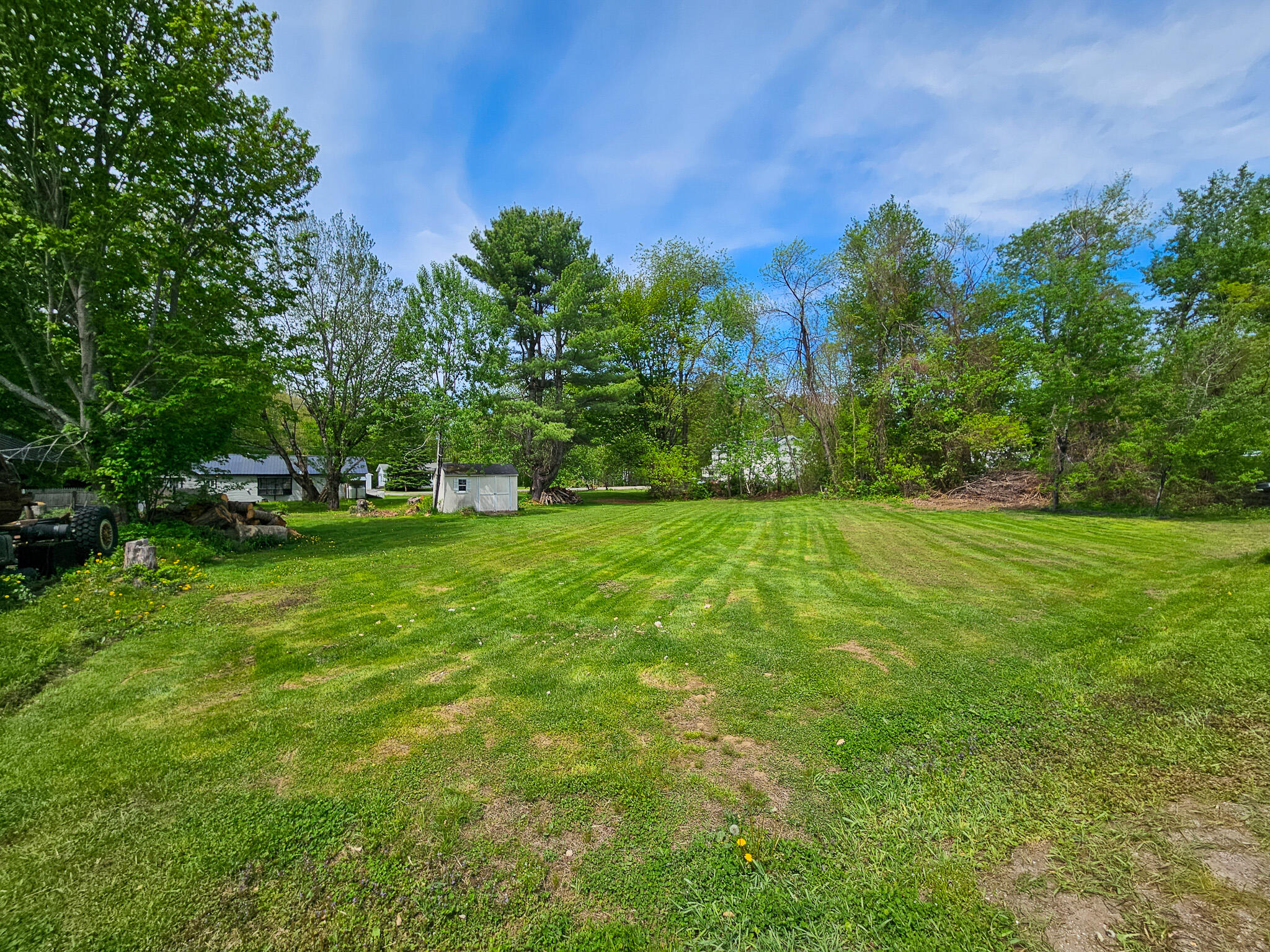 main property photo 30