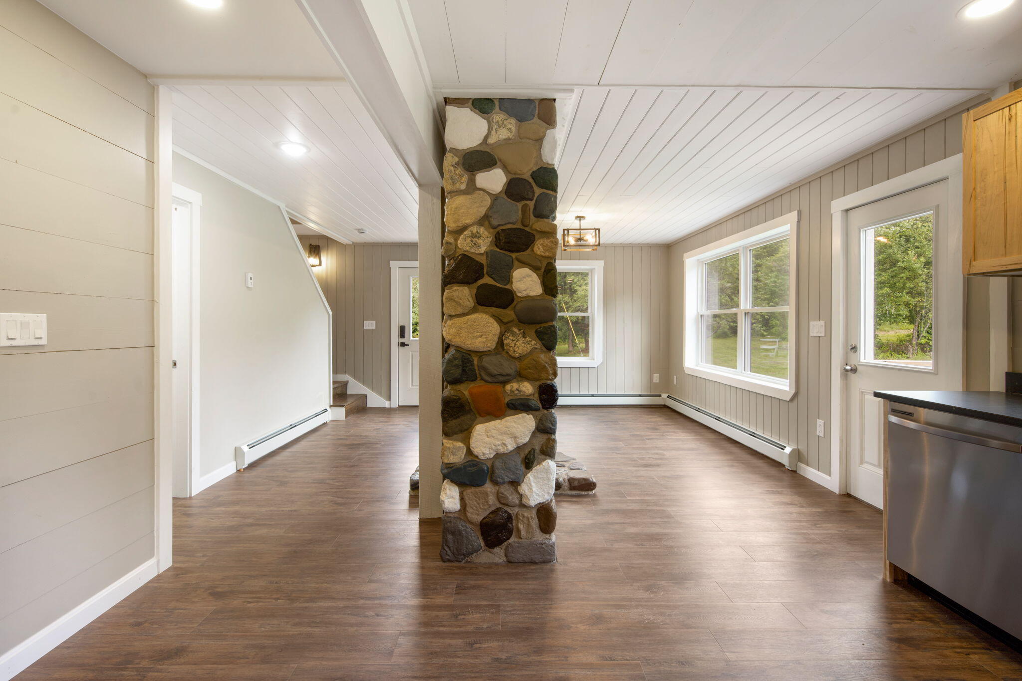main property photo 89