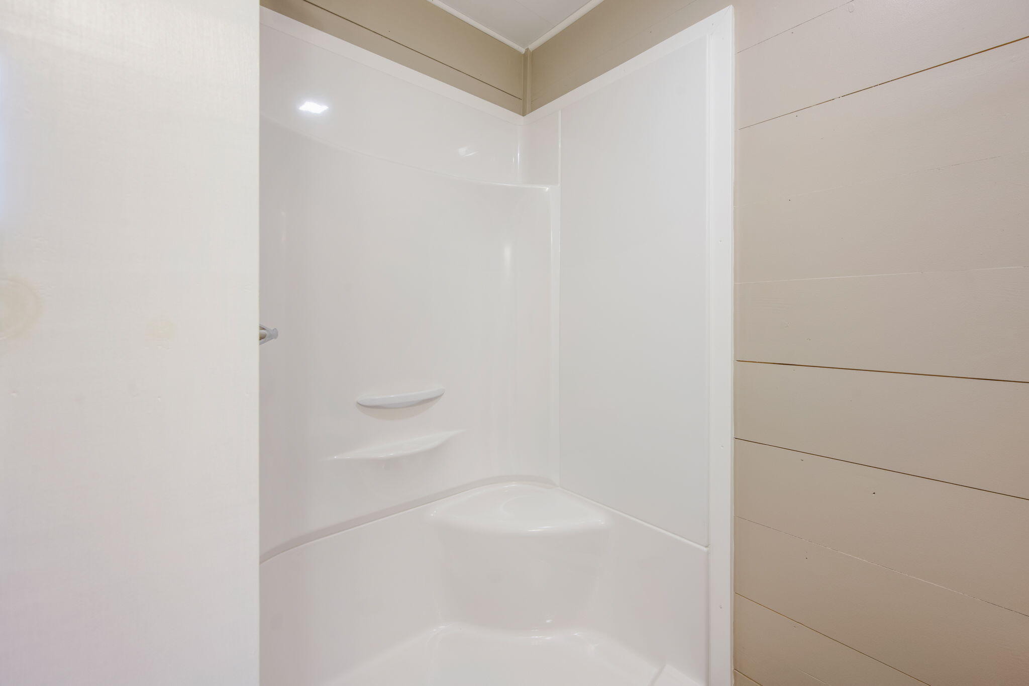 main property photo 98