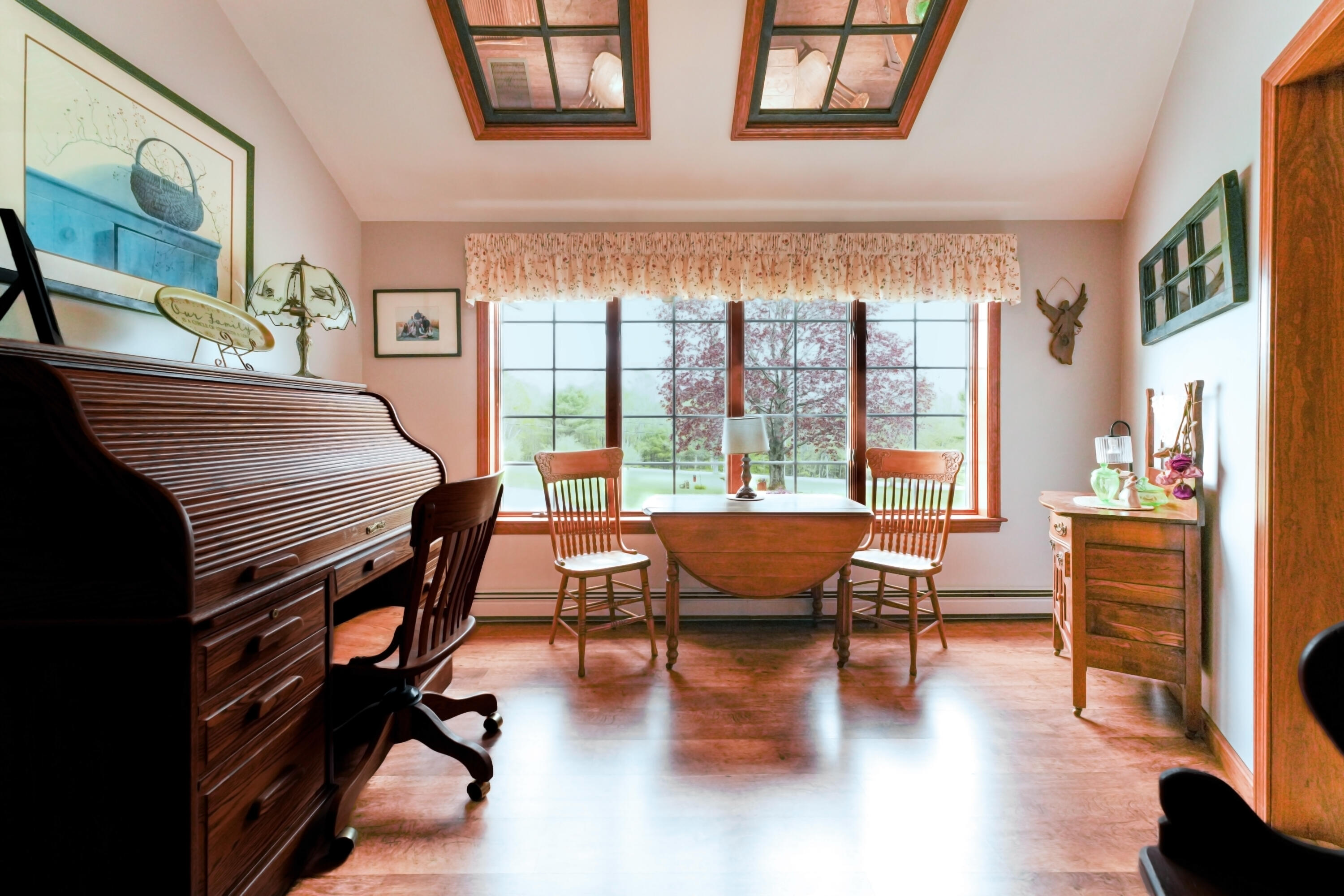 main property photo 13