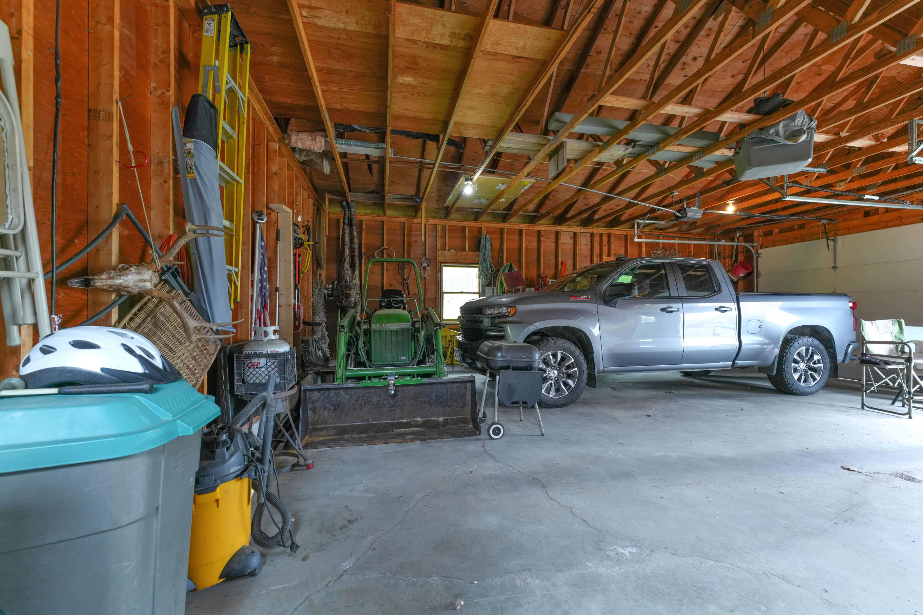 main property photo 72