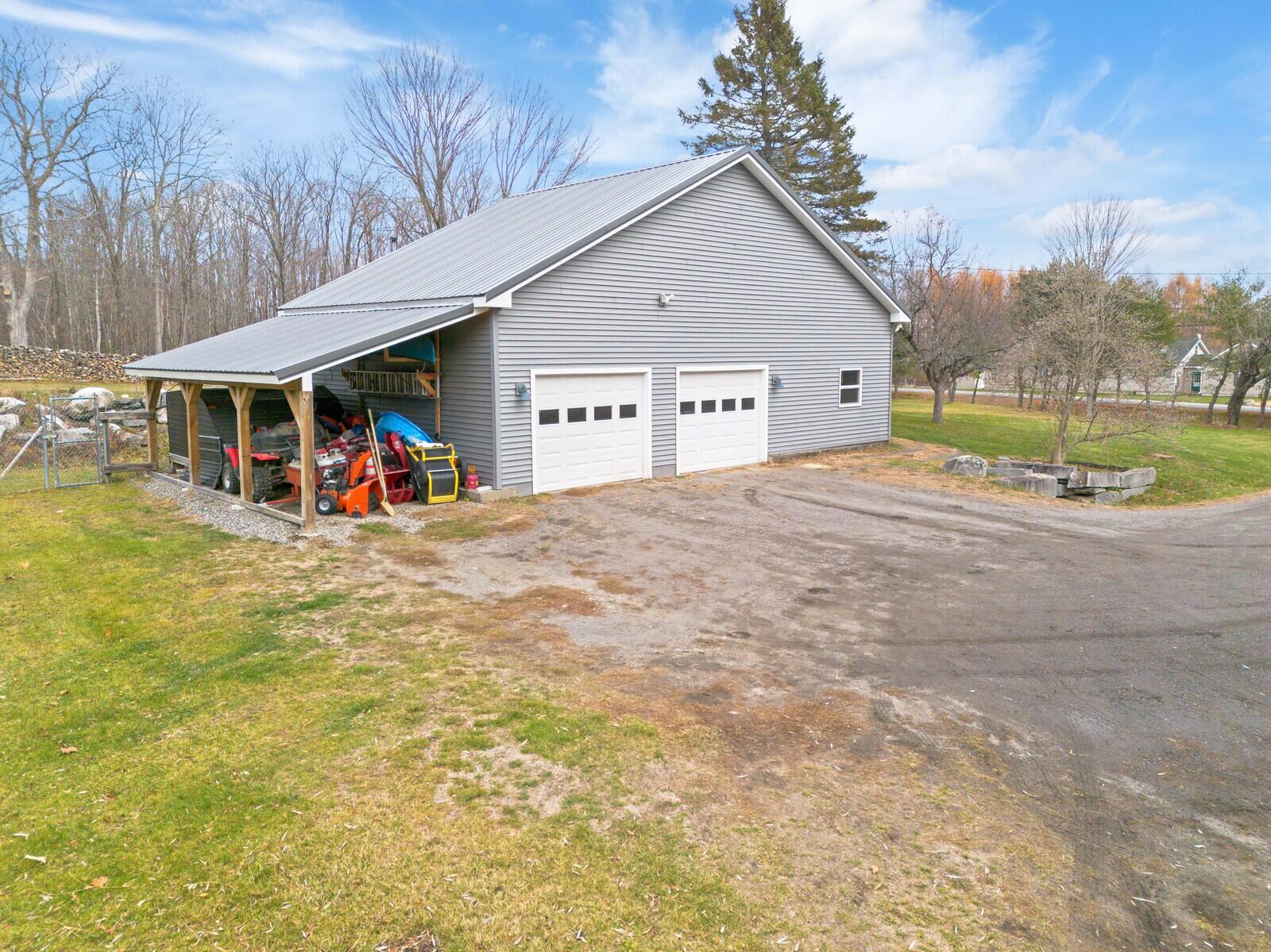 main property photo 47