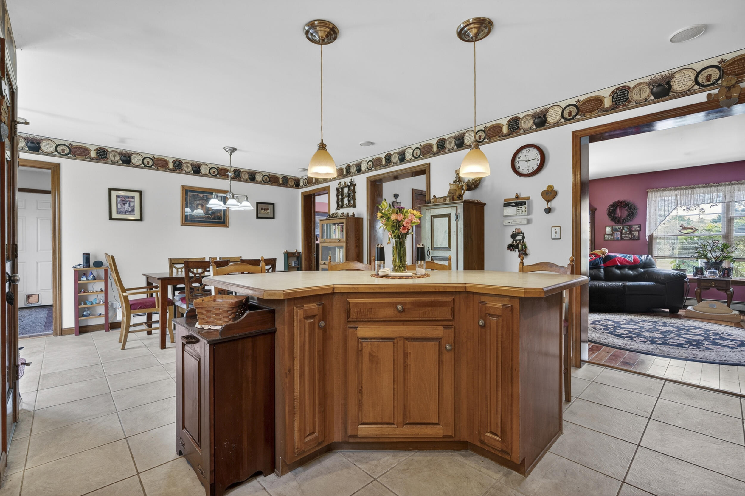 main property photo 12