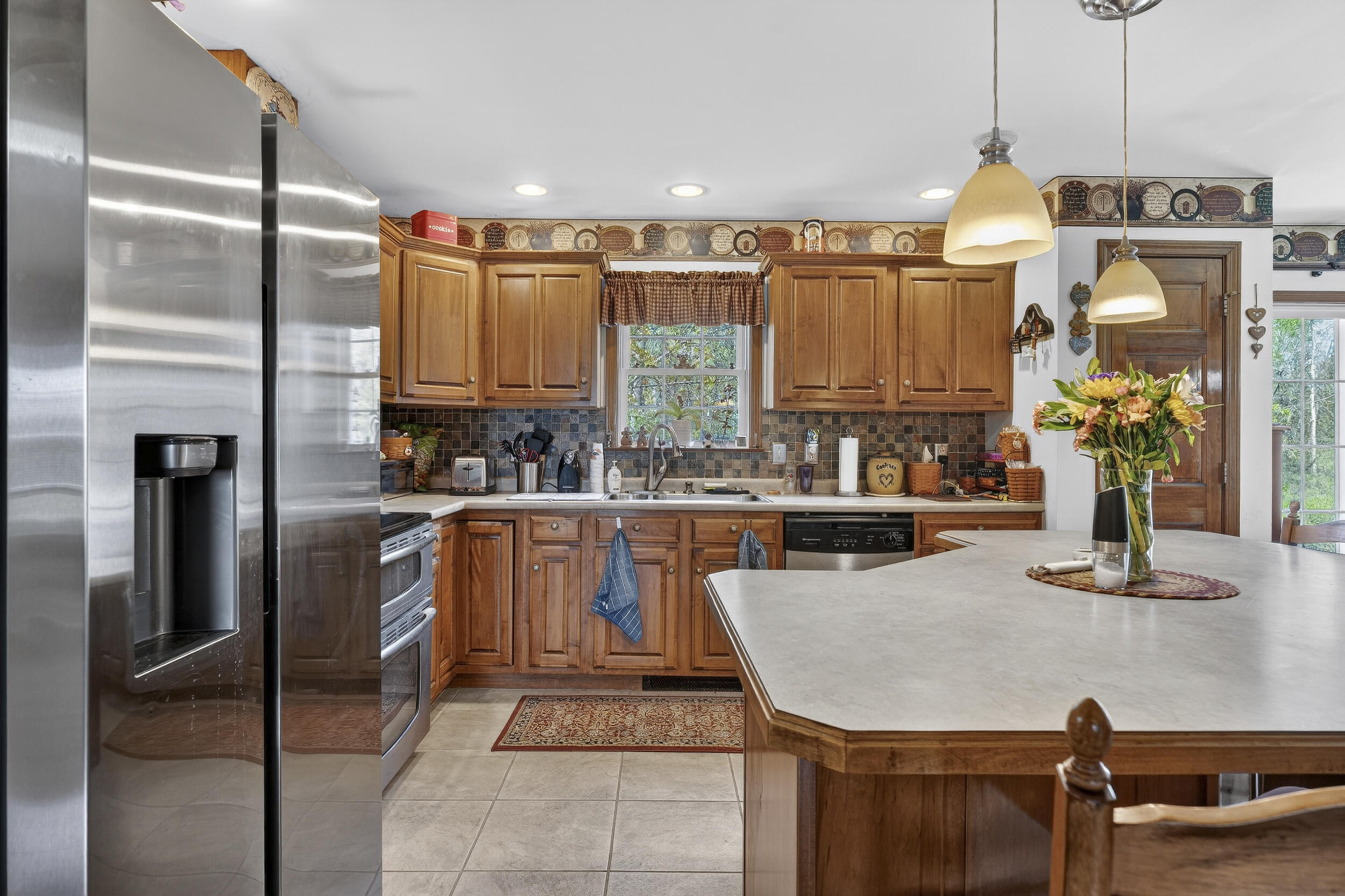 main property photo 8