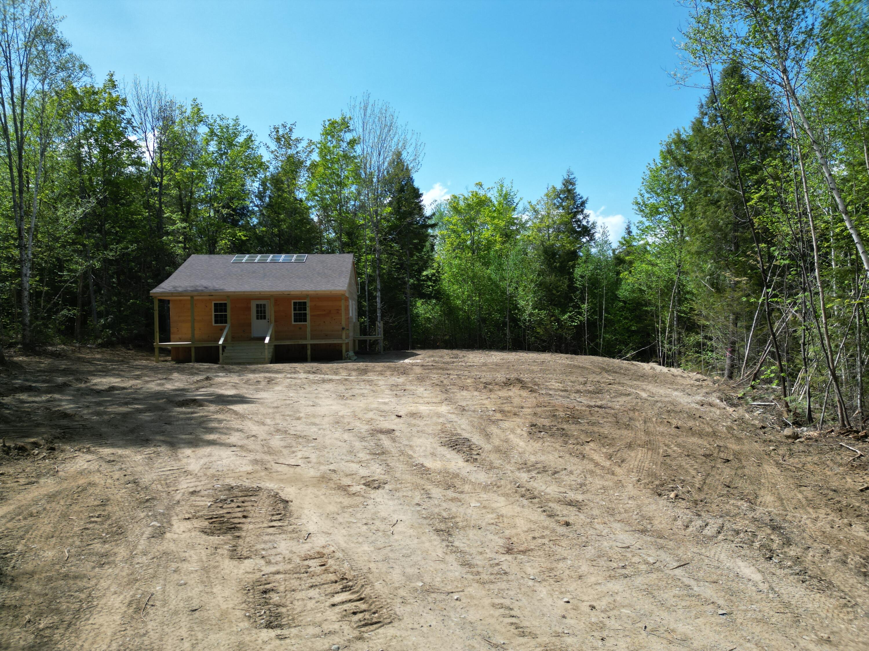 main property photo 17