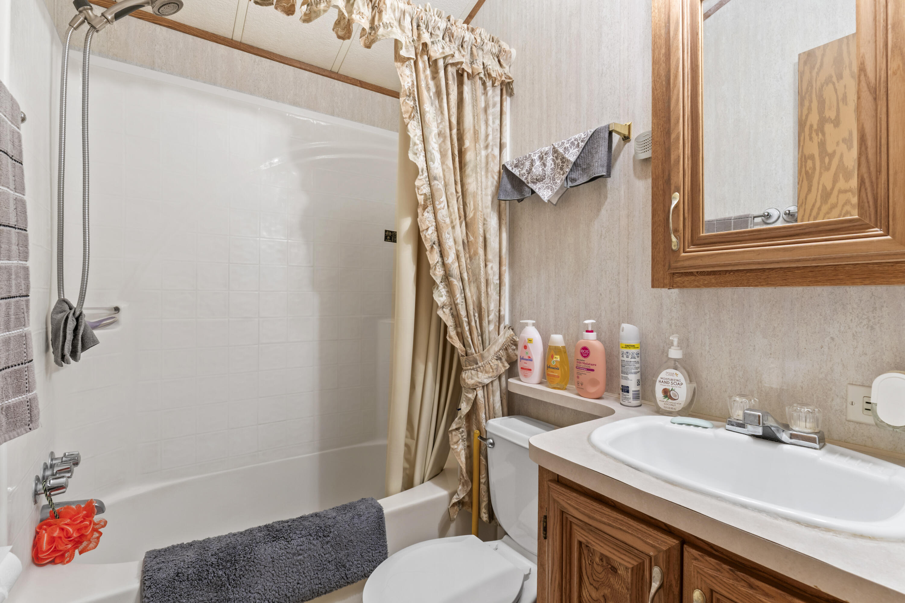 main property photo 22