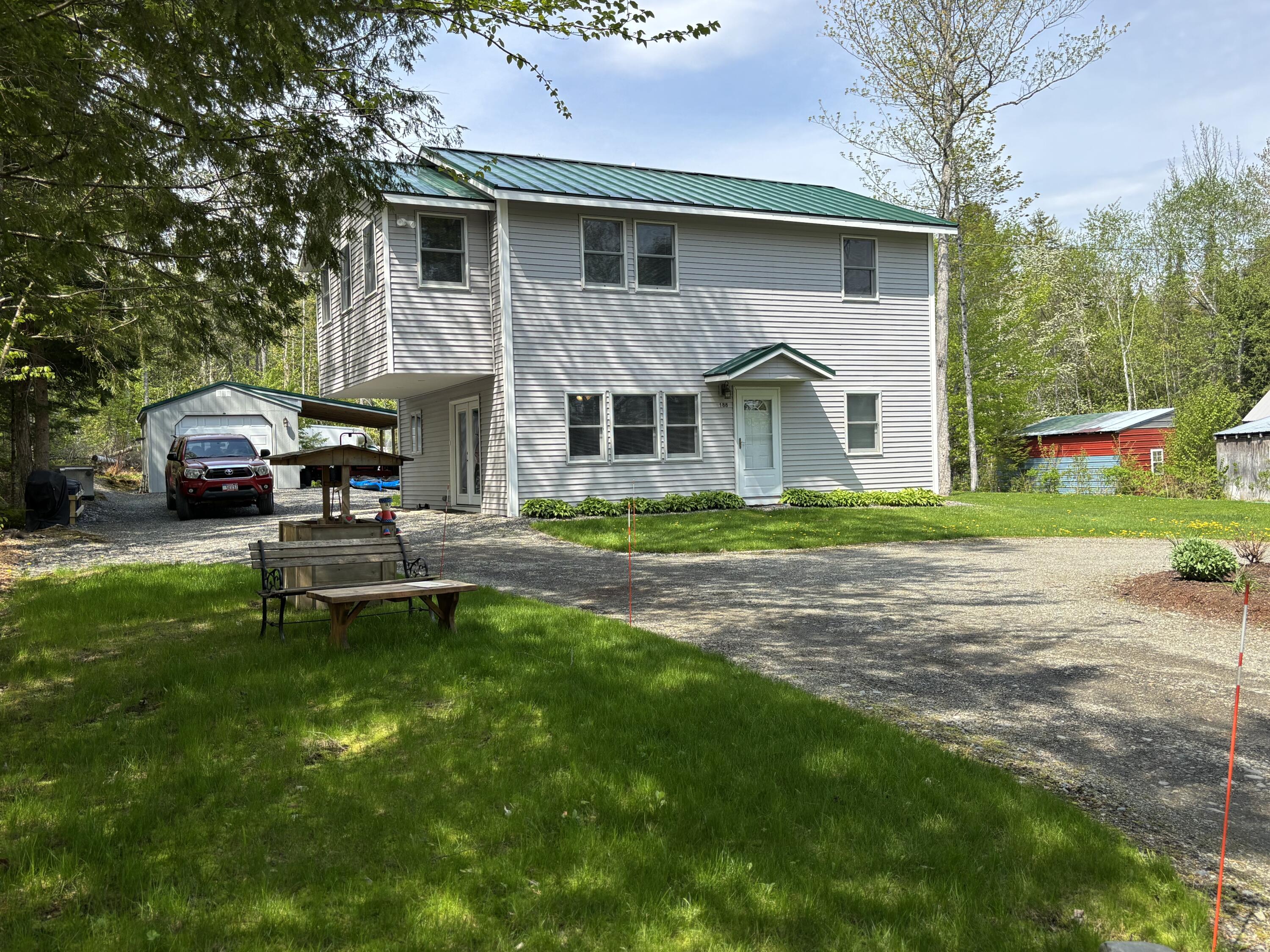 main property photo 9