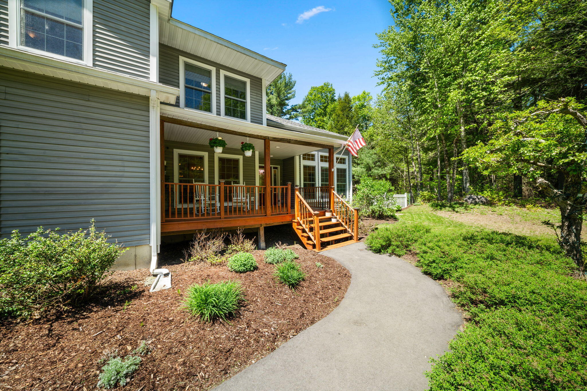 main property photo 59