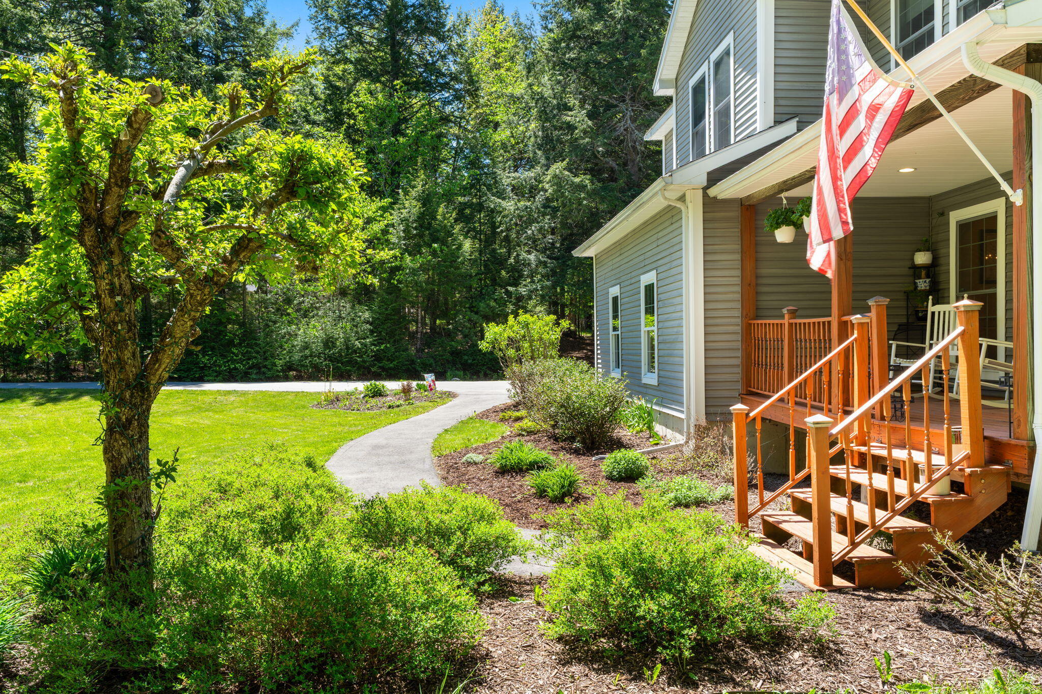 main property photo 74