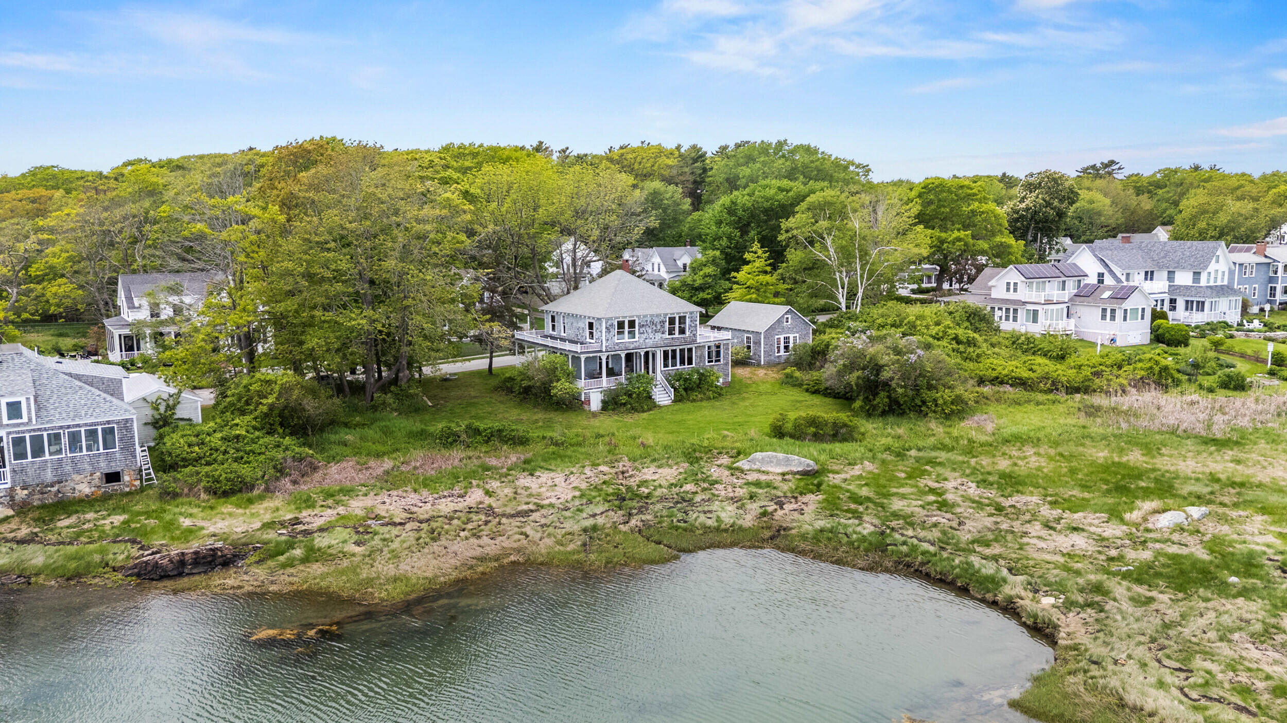 main property photo 34