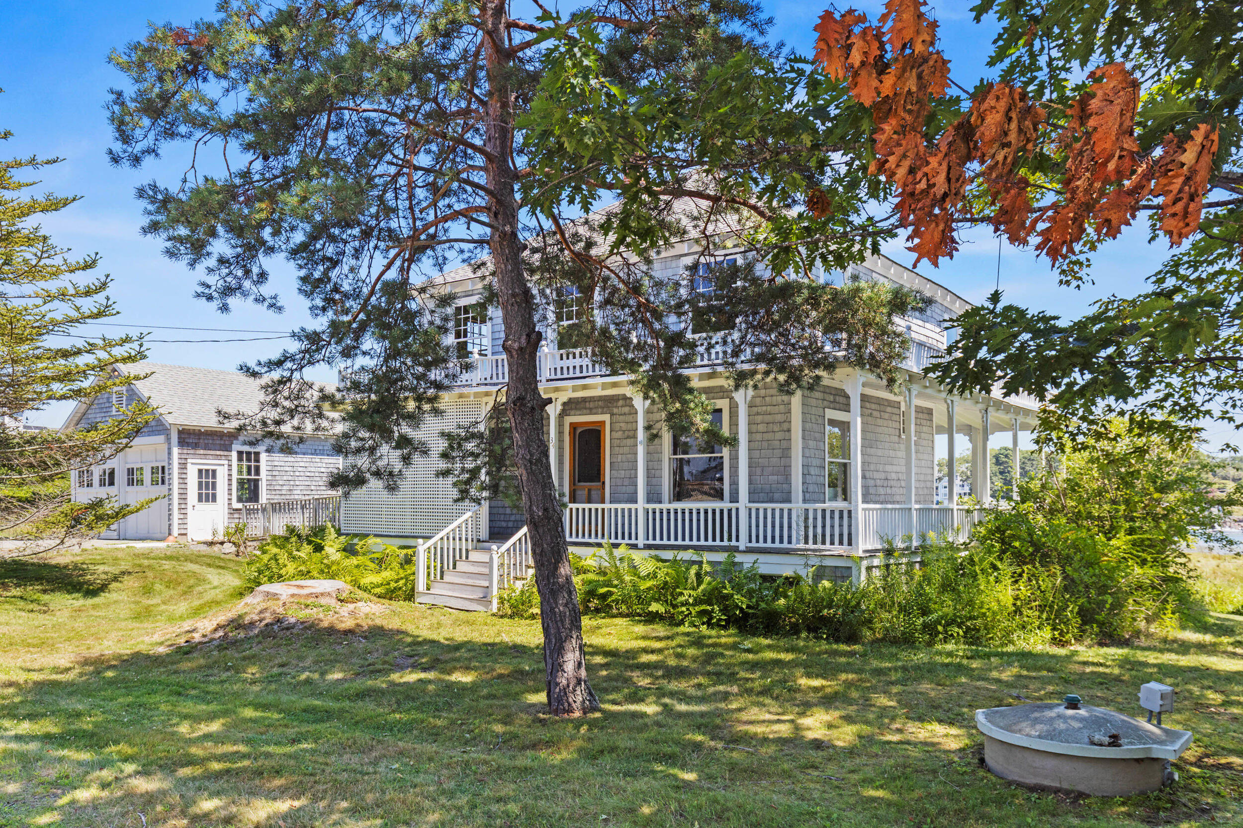 main property photo 42