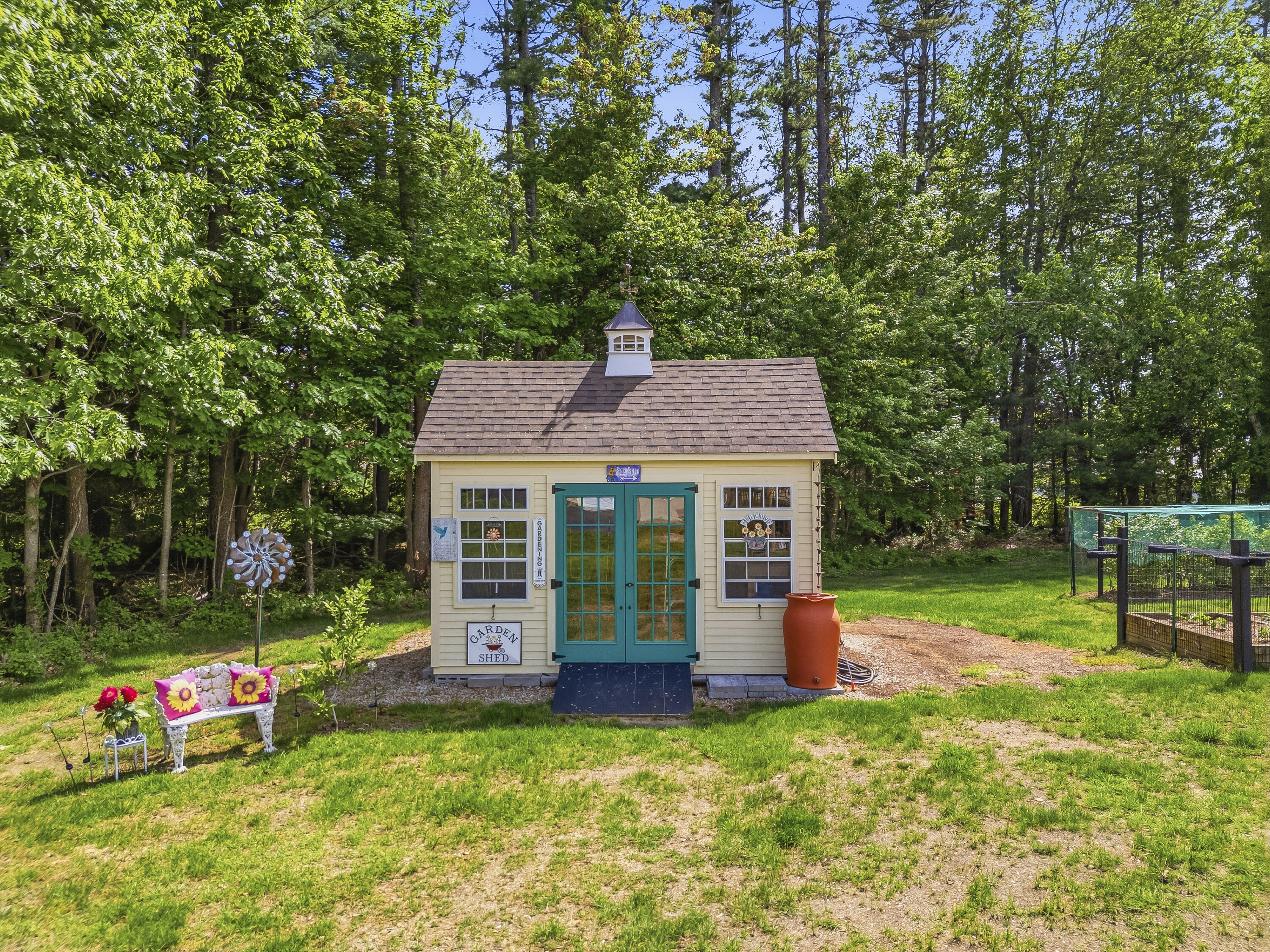 main property photo 44