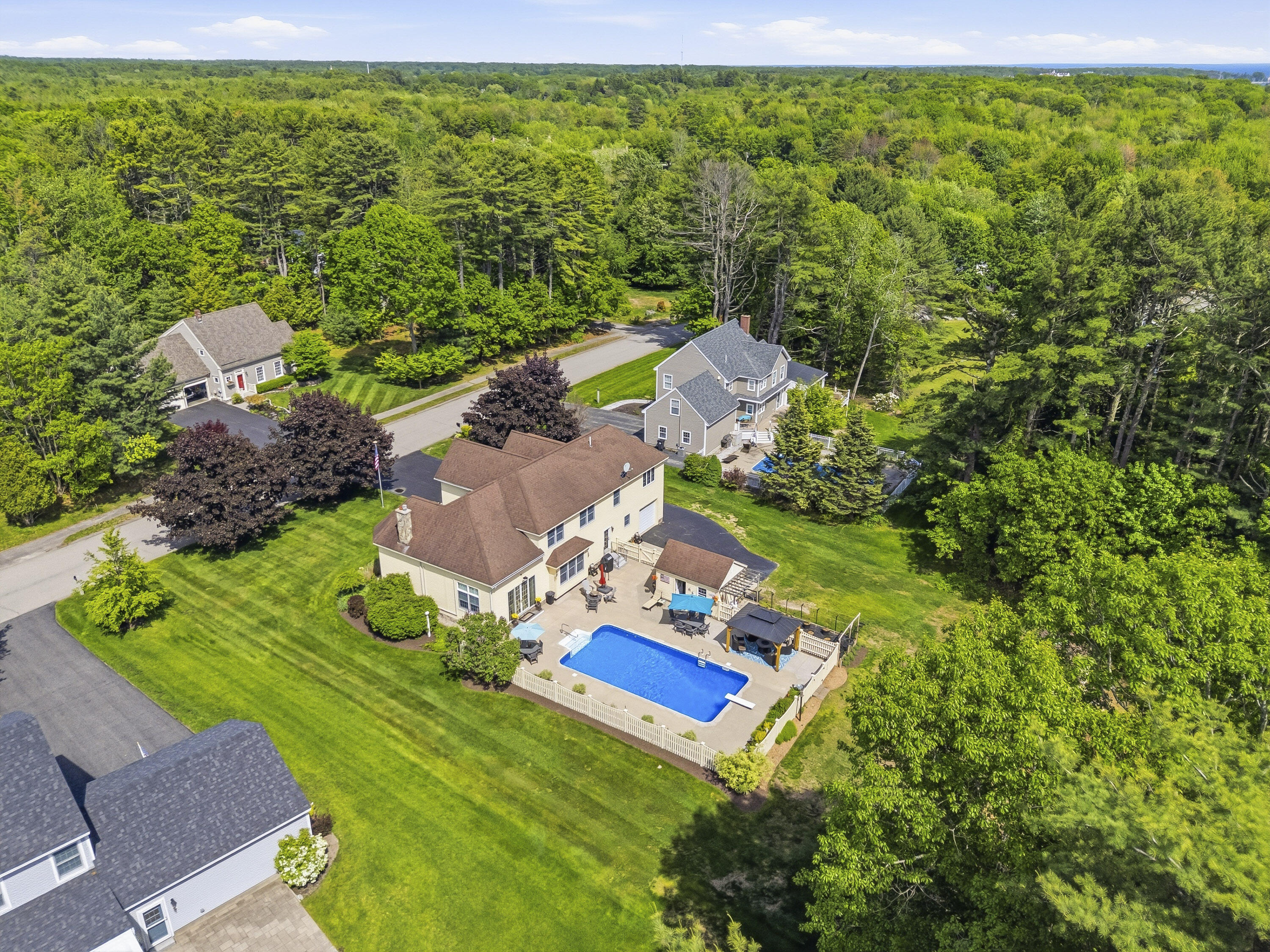 main property photo 51
