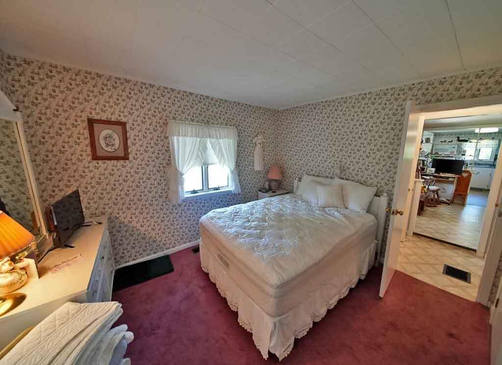 main property photo 47