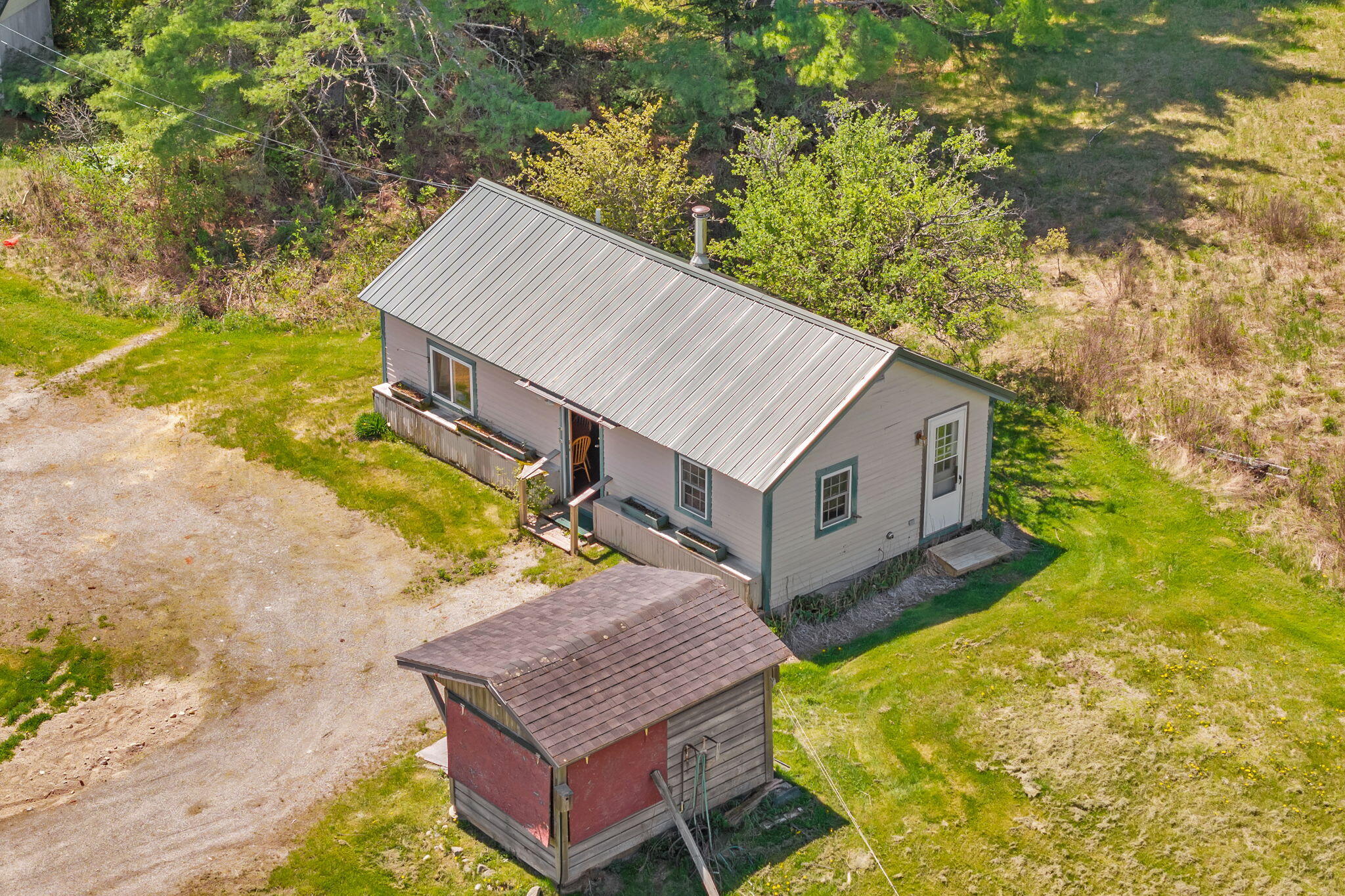 main property photo 23