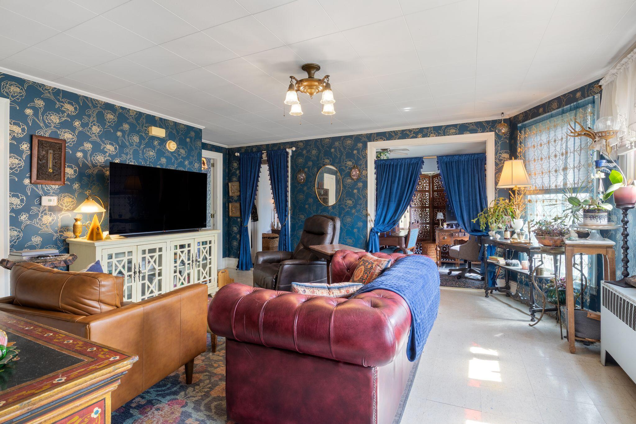 main property photo 36