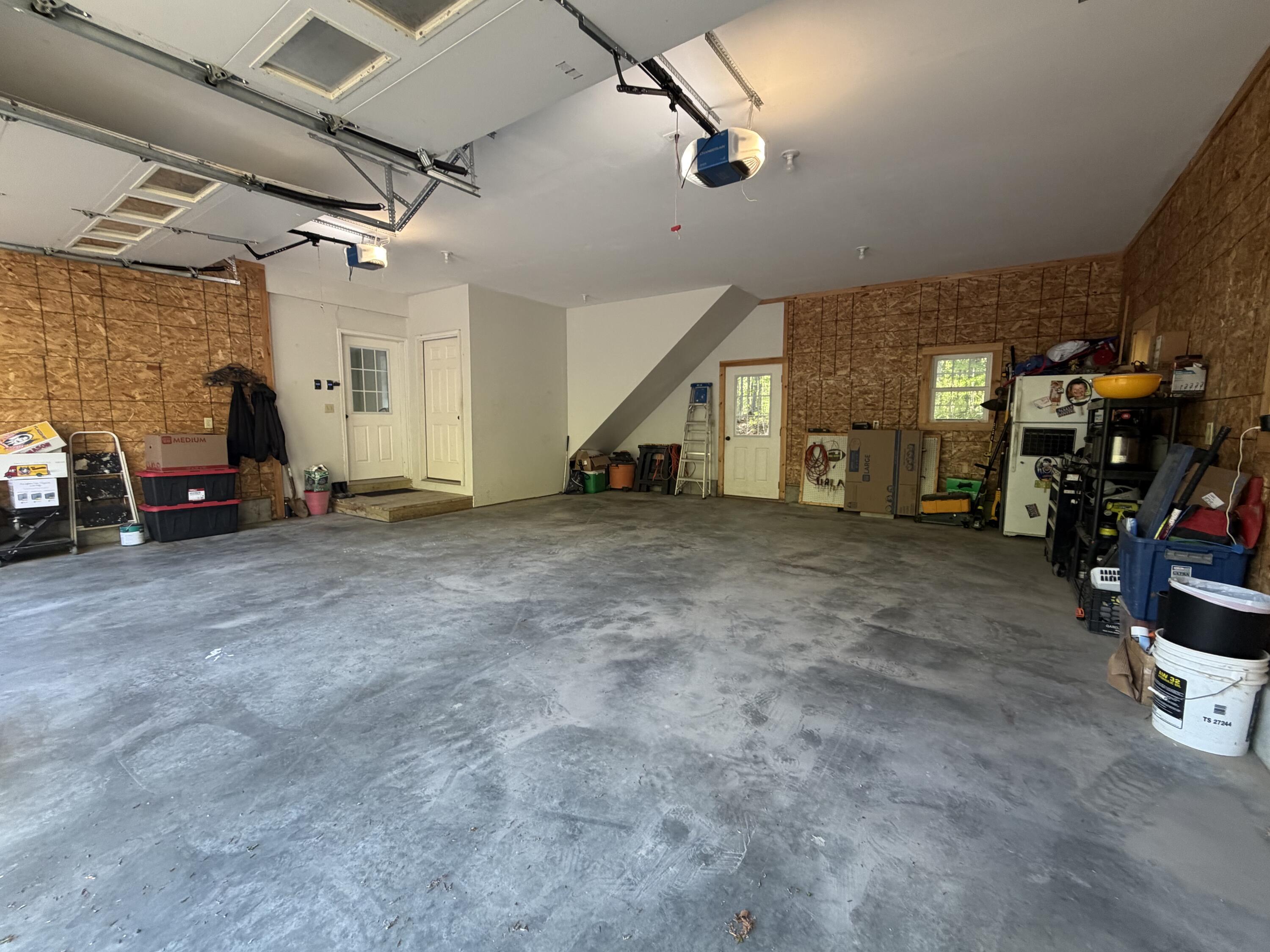 main property photo 60
