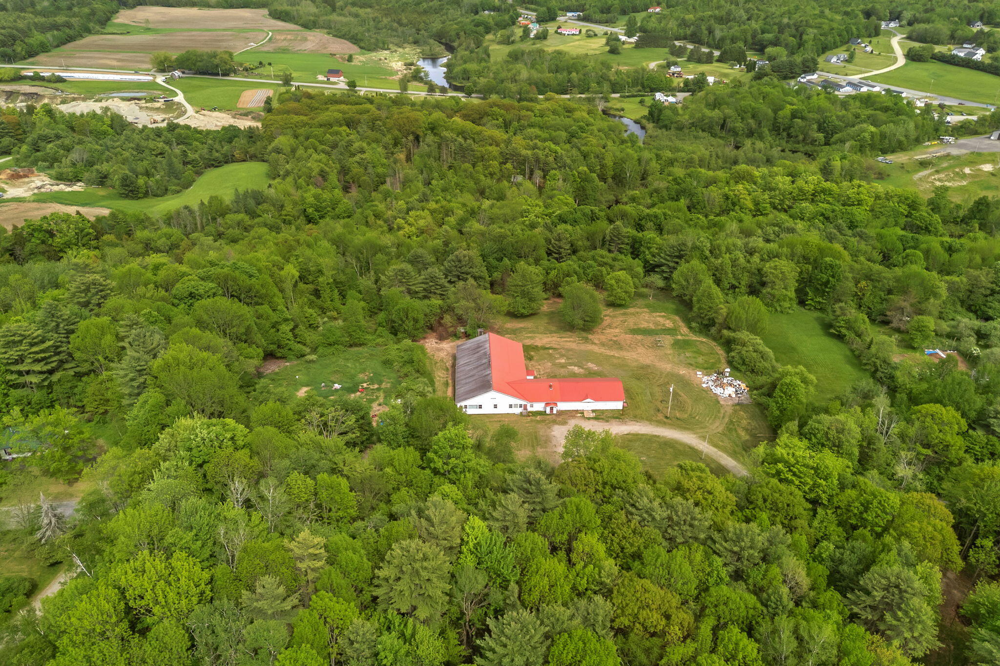 main property photo 10