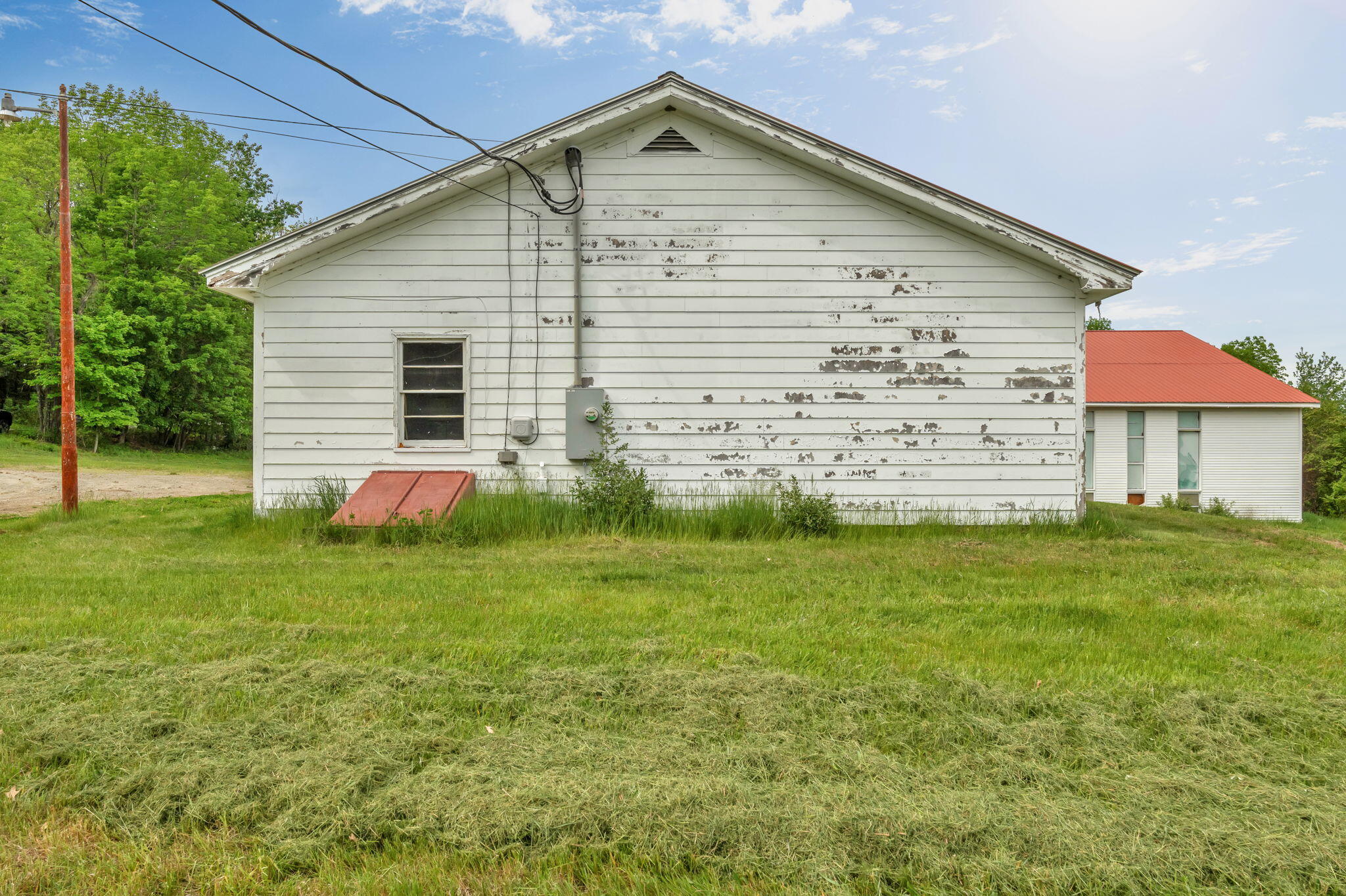 main property photo 43