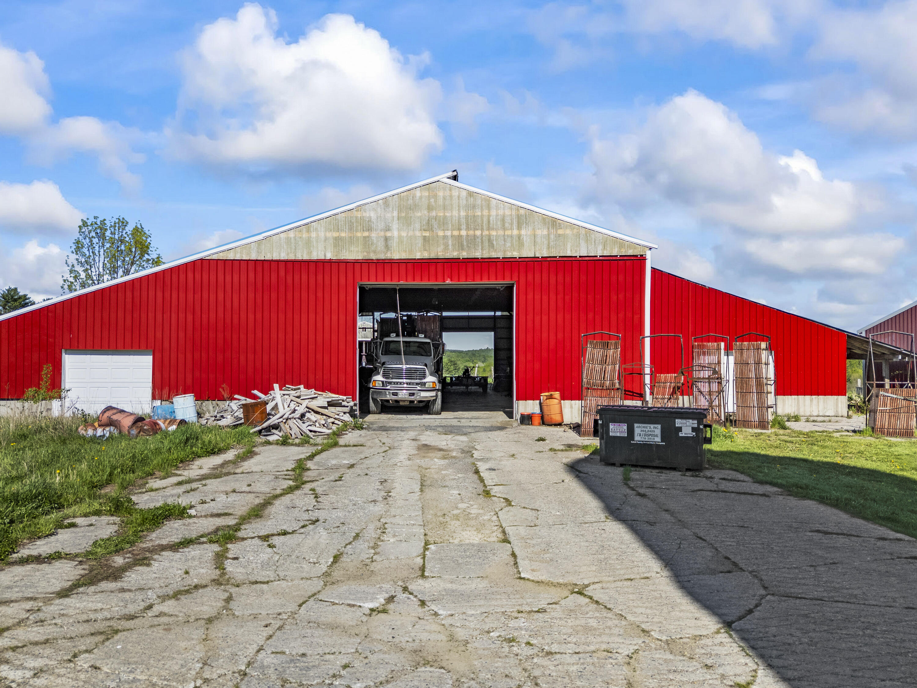 main property photo 68