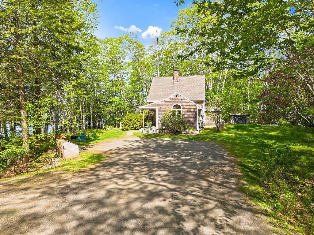 main property photo 13