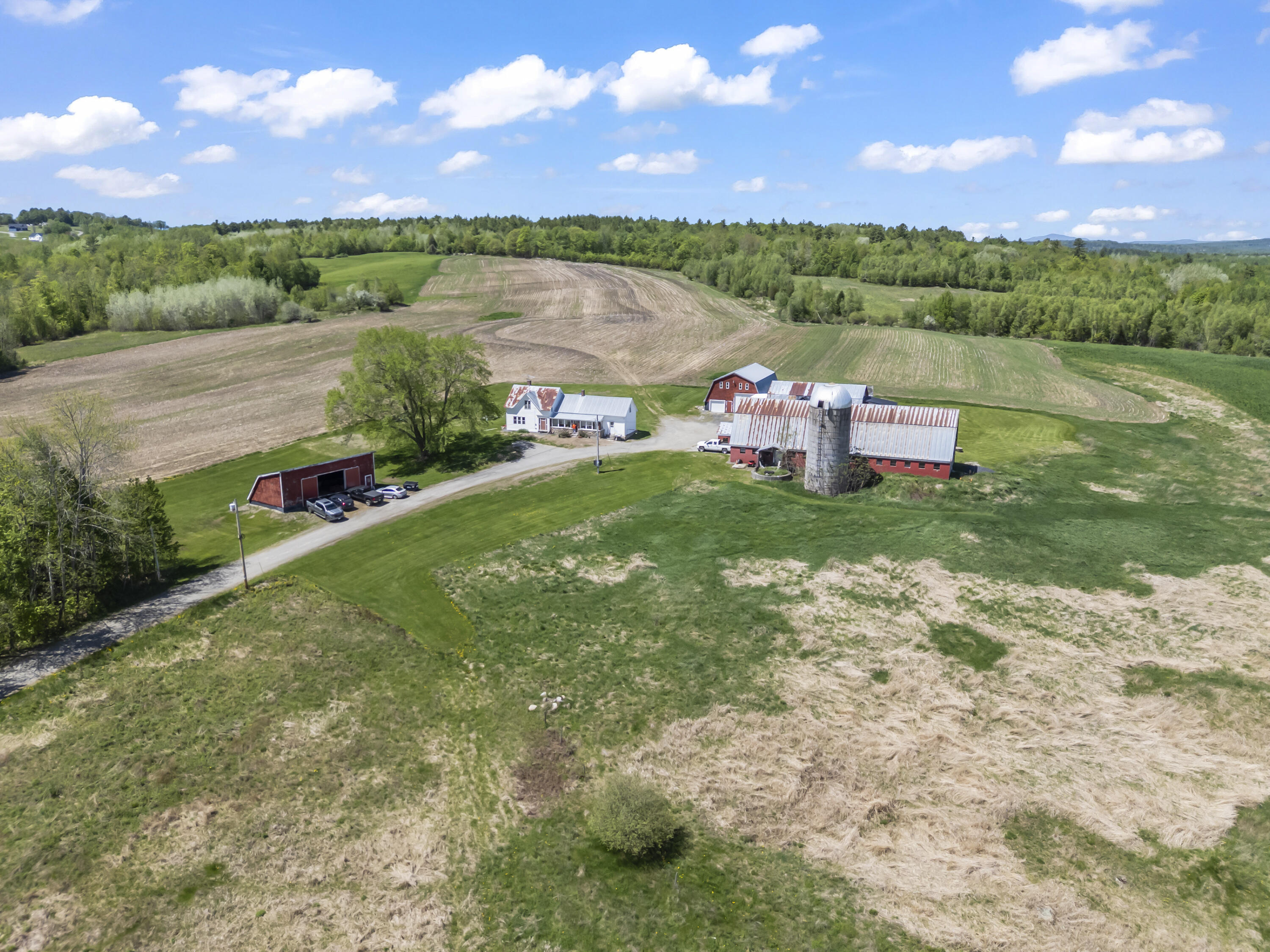 main property photo 70