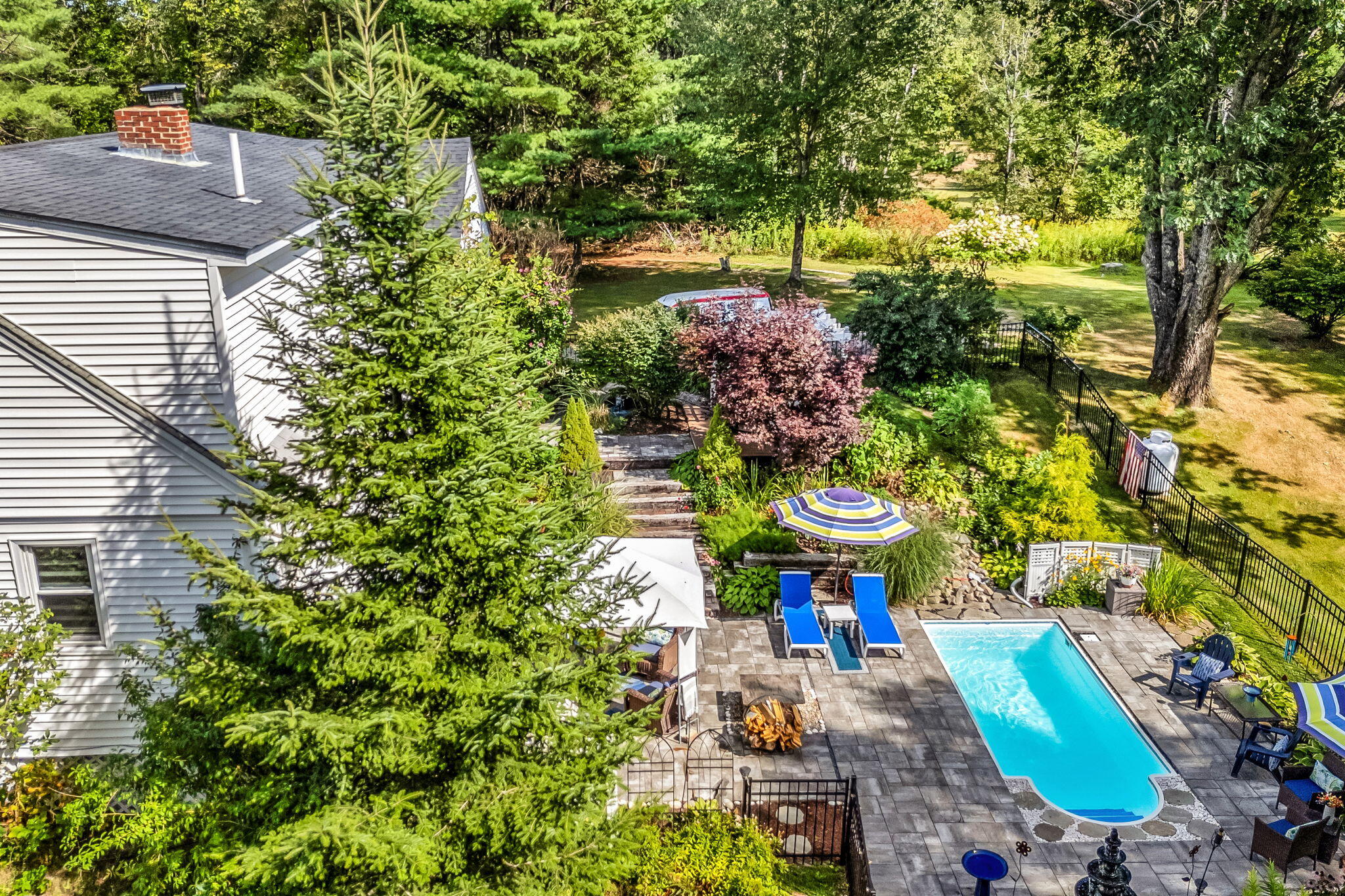 main property photo 13