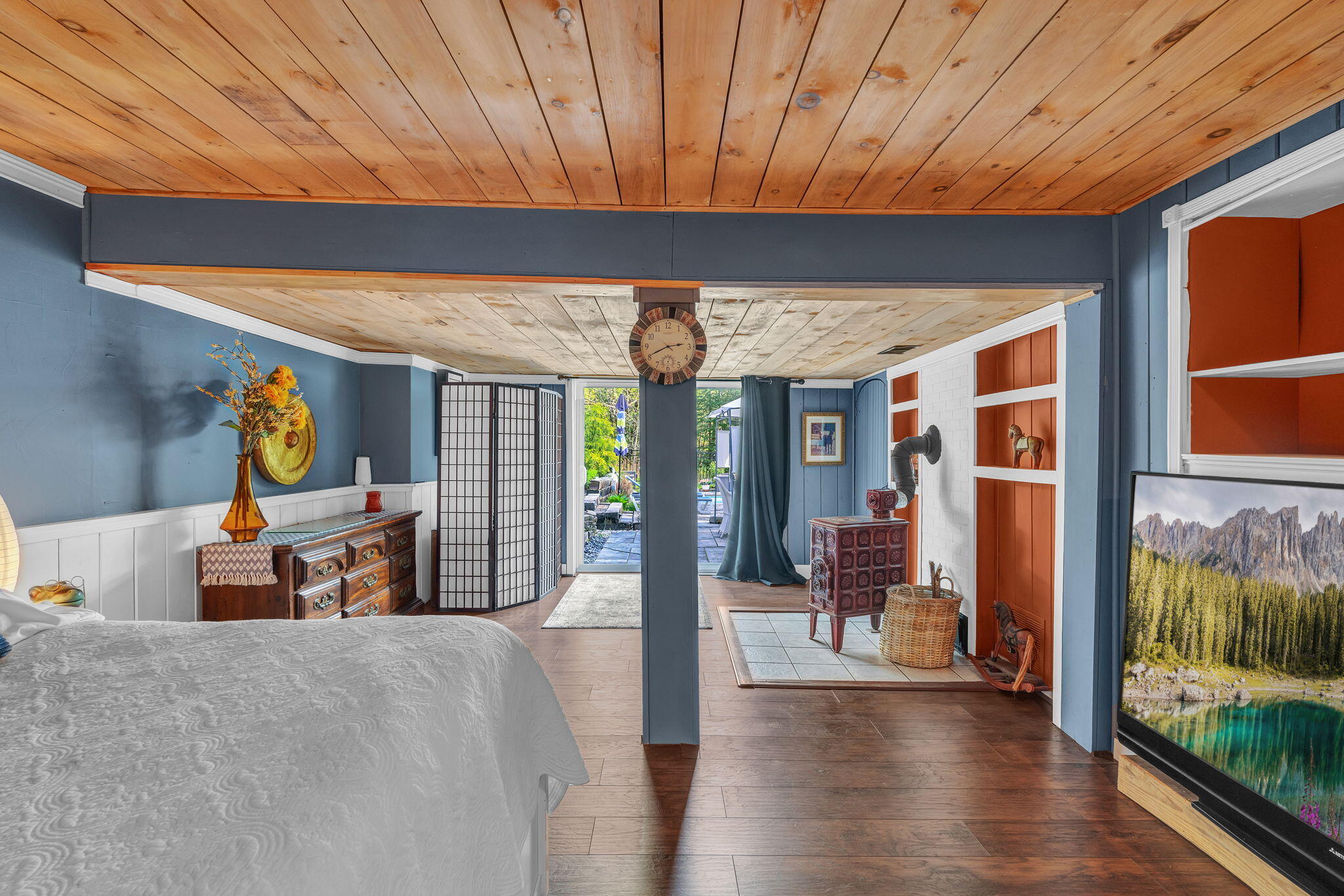 main property photo 77