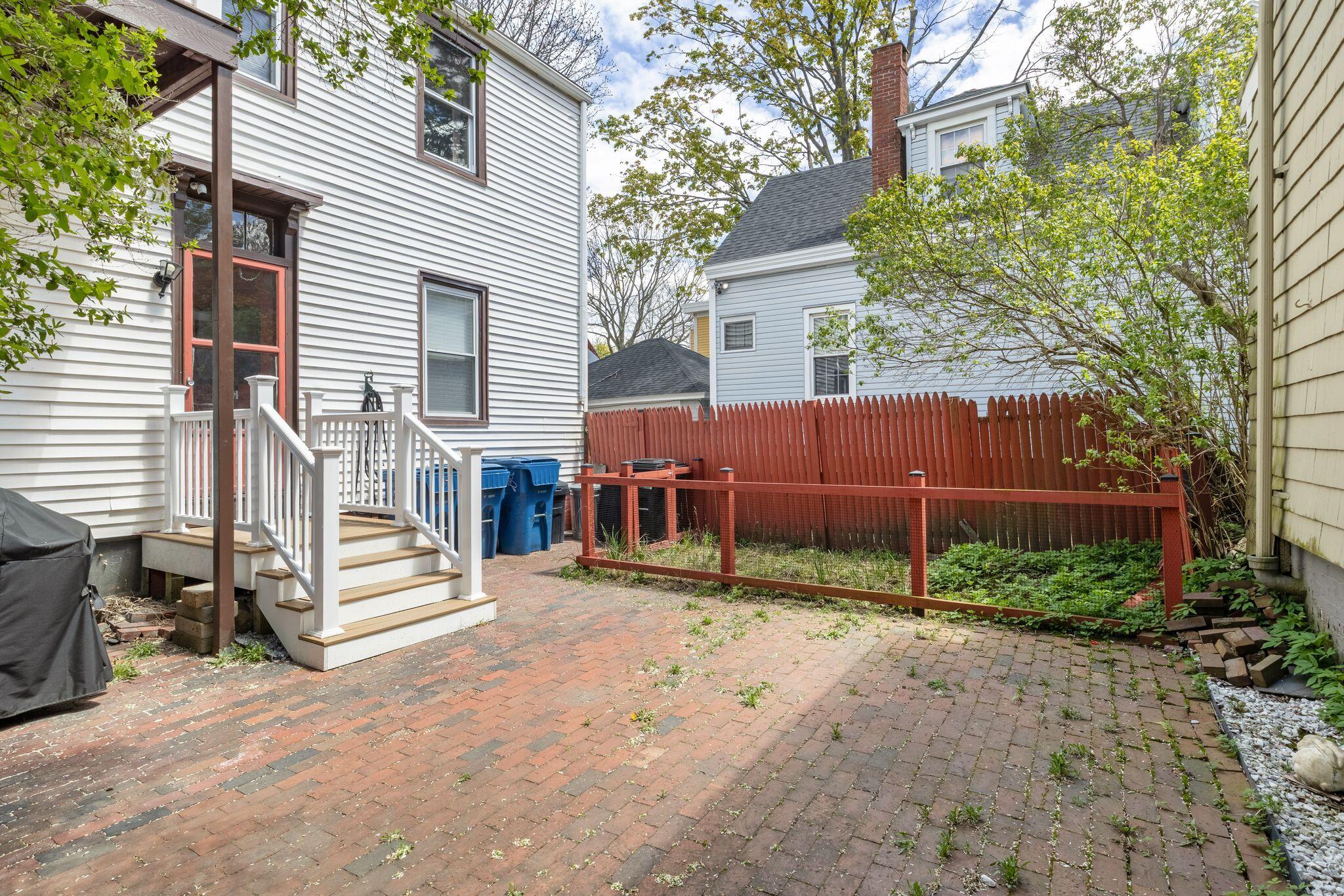 main property photo 43