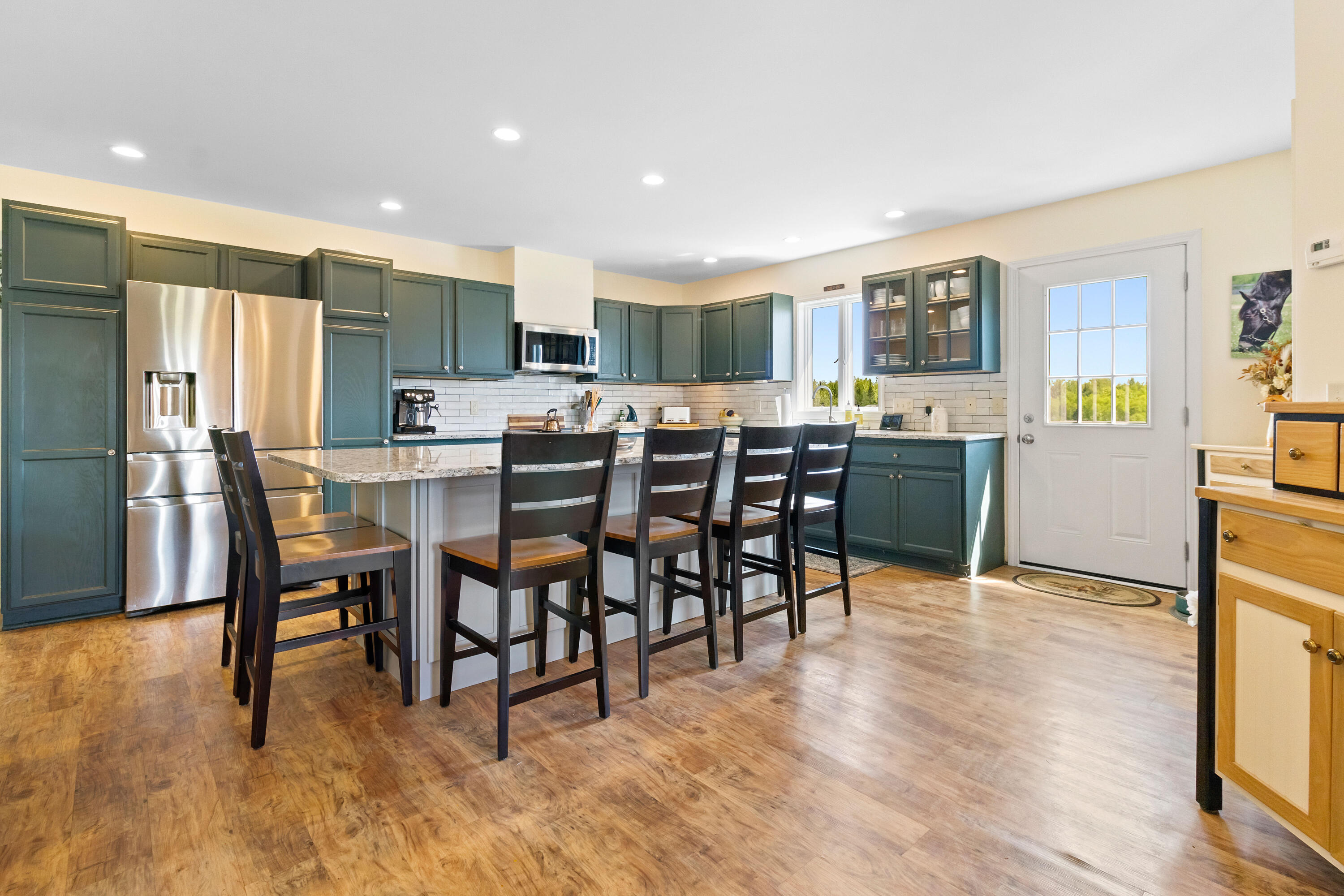 main property photo 9