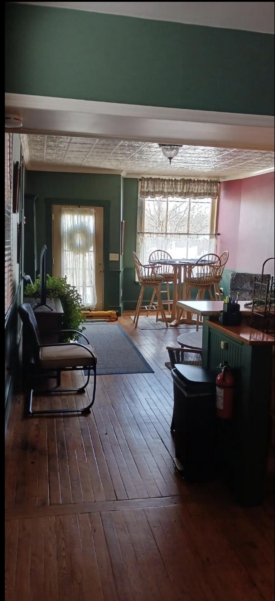 main property photo 14