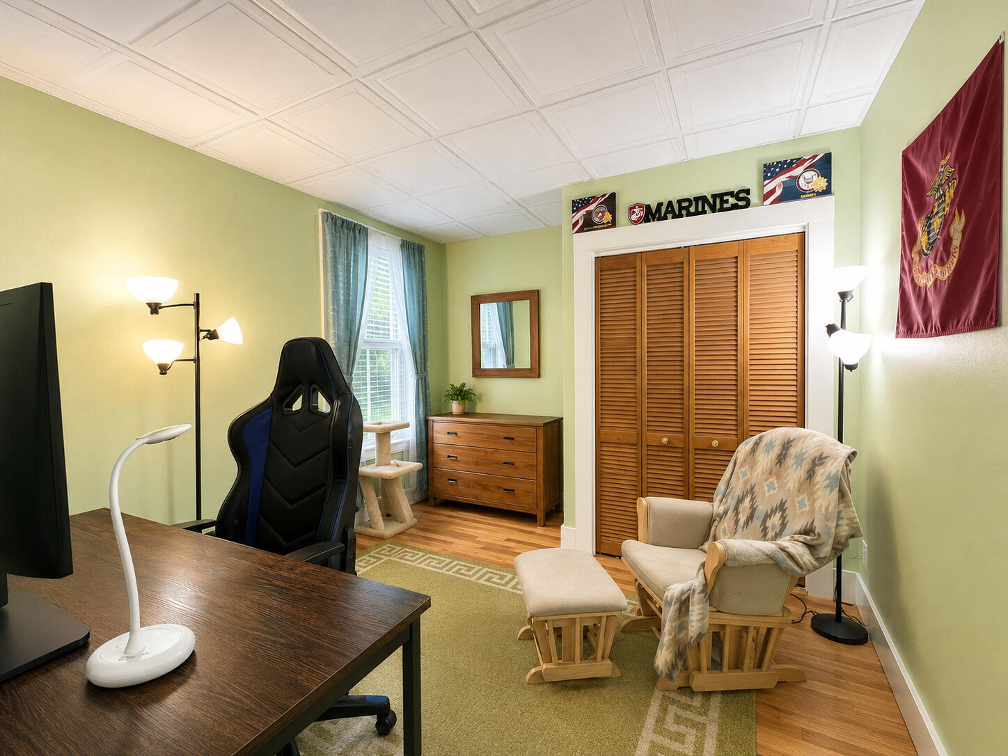 main property photo 32