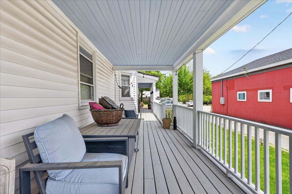 main property photo 94
