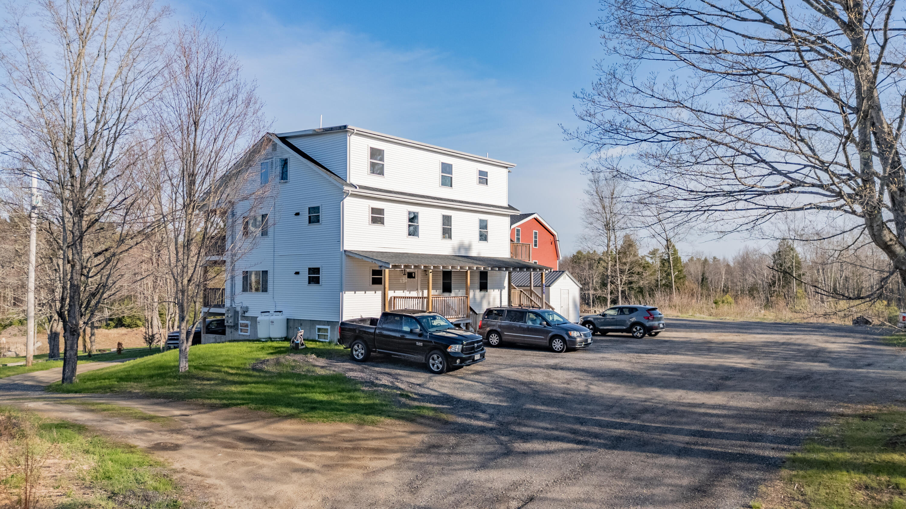 main property photo 15