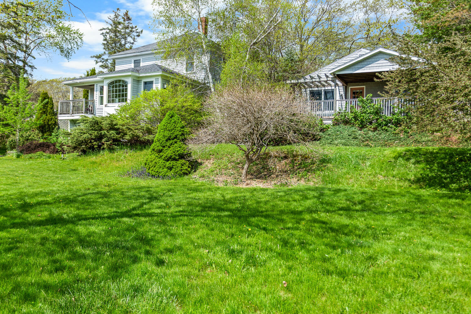main property photo 4
