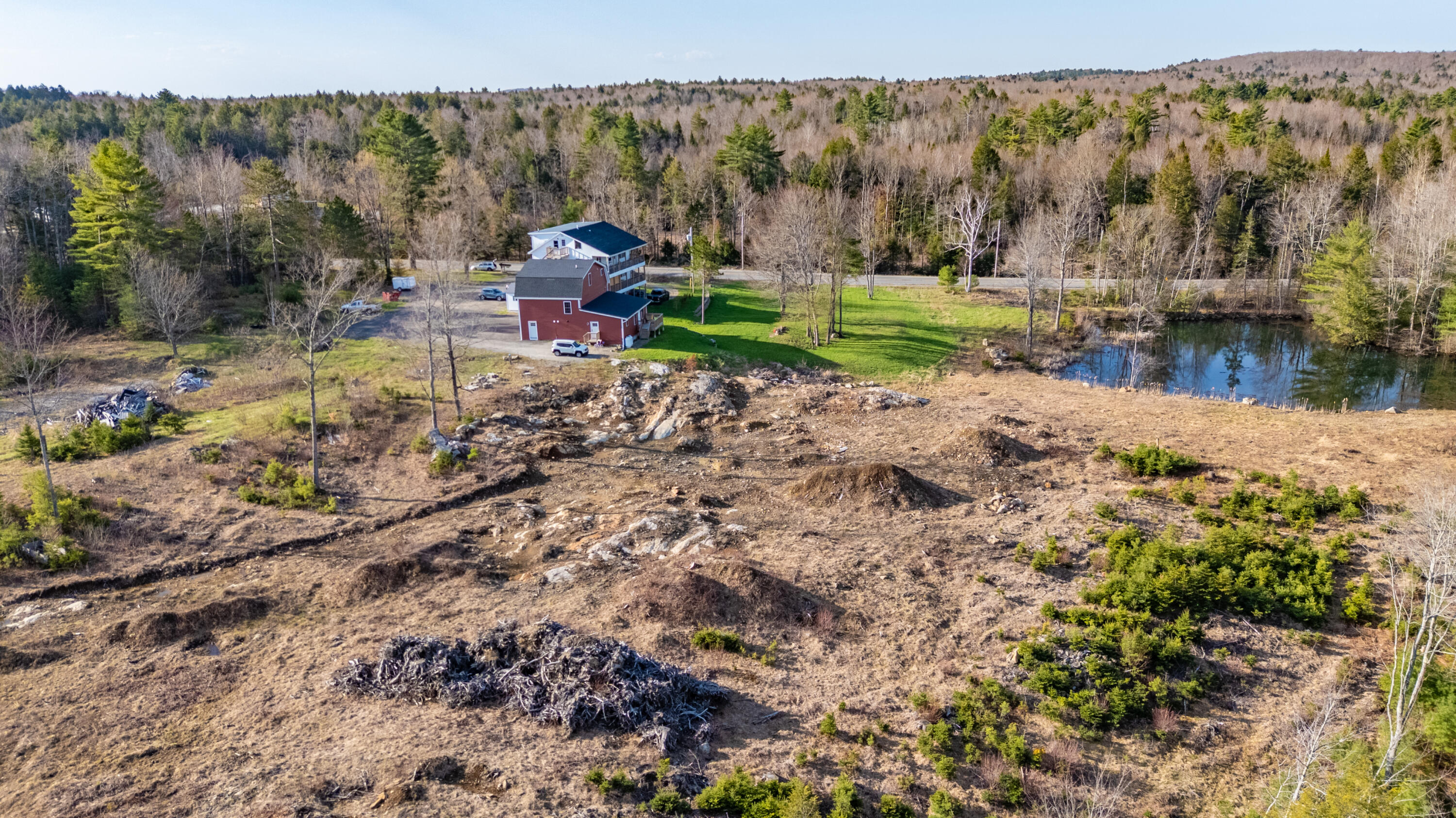 main property photo 40