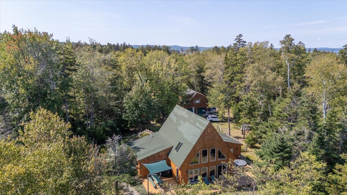 main property photo 77