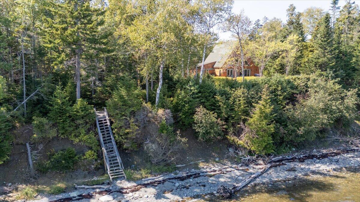main property photo 85