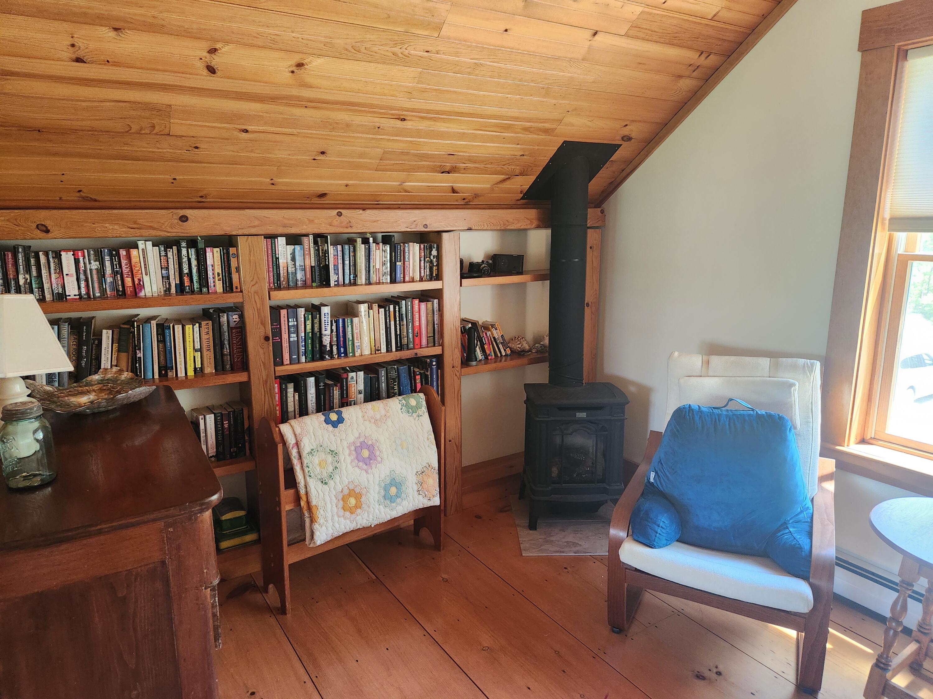 main property photo 48