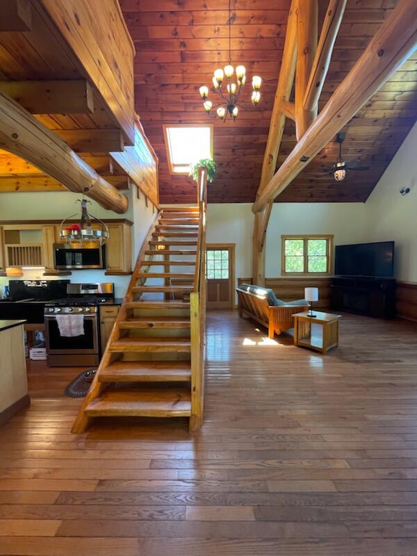 main property photo 47
