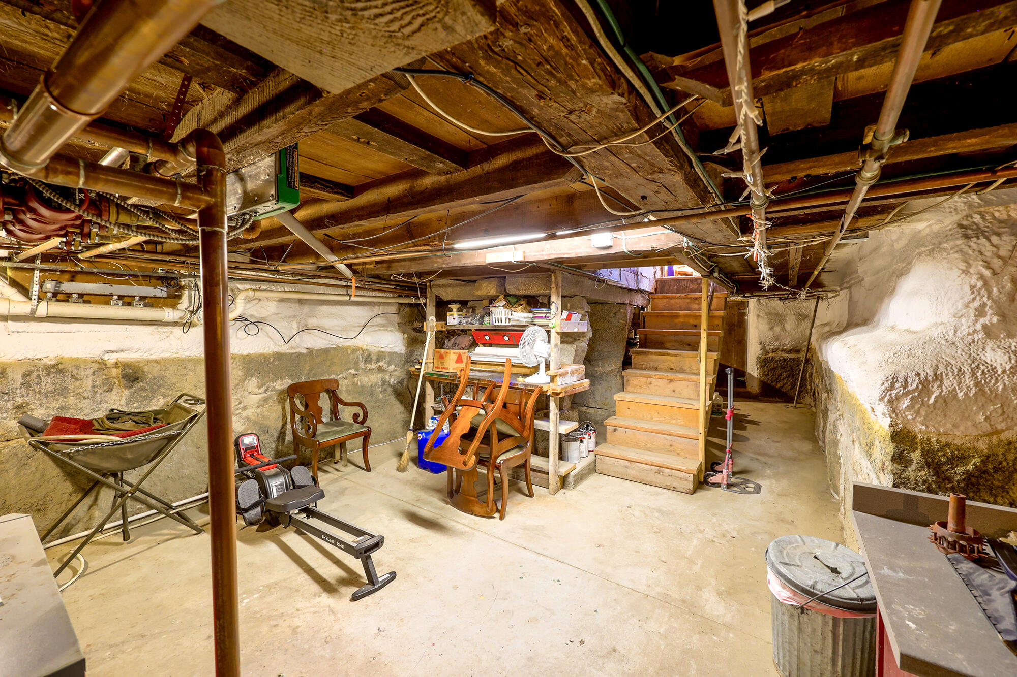 main property photo 41