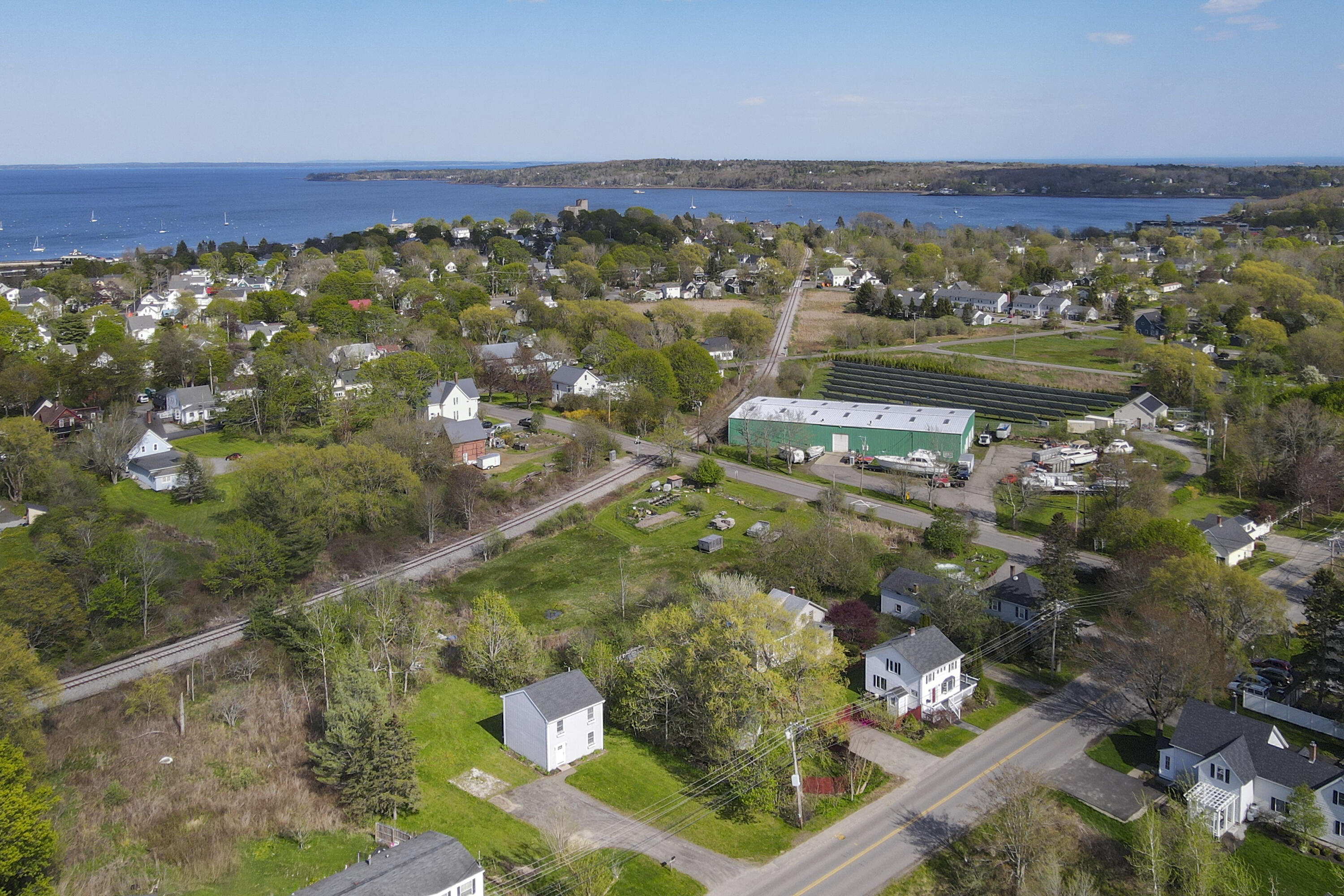 main property photo 32