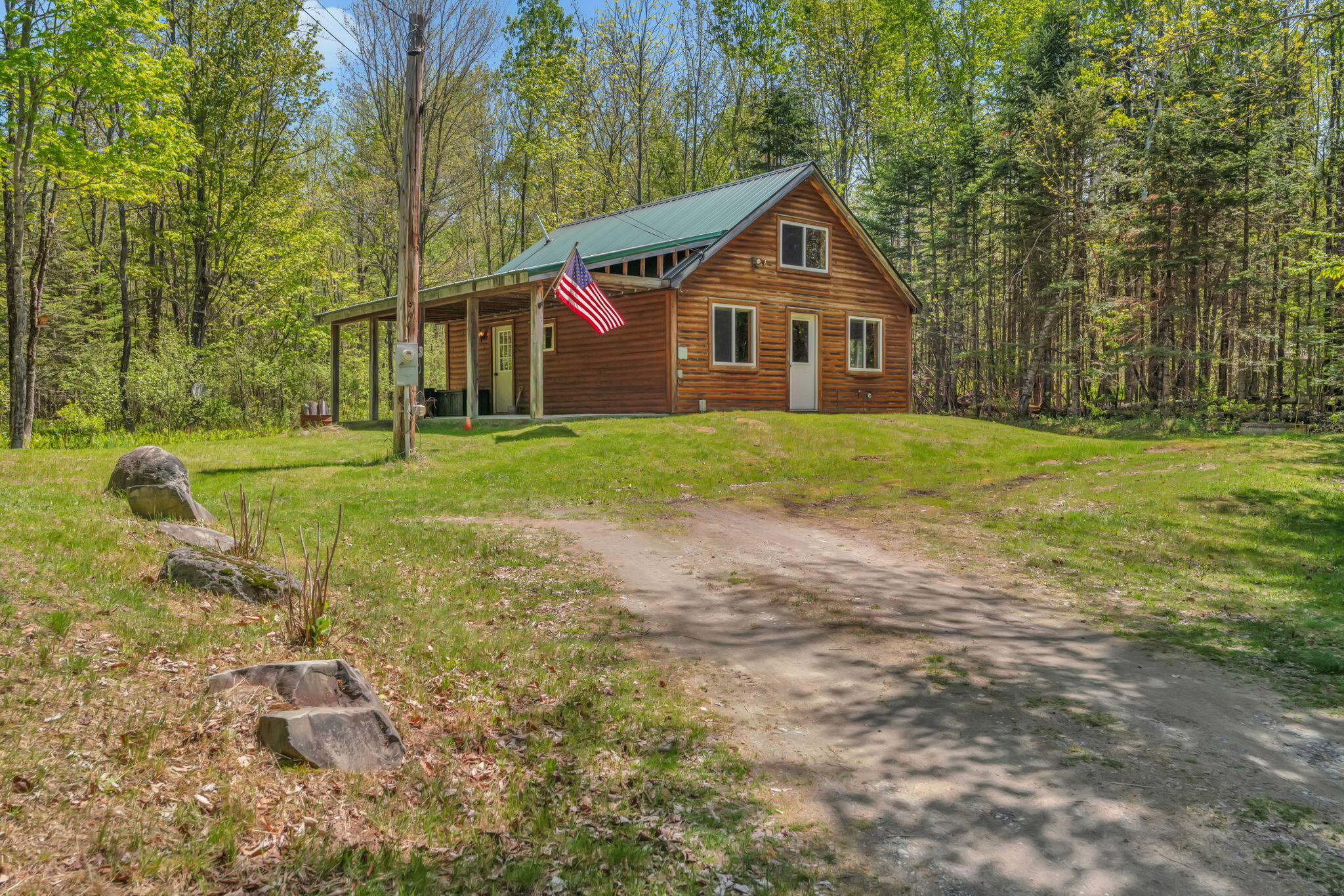 main property photo 3