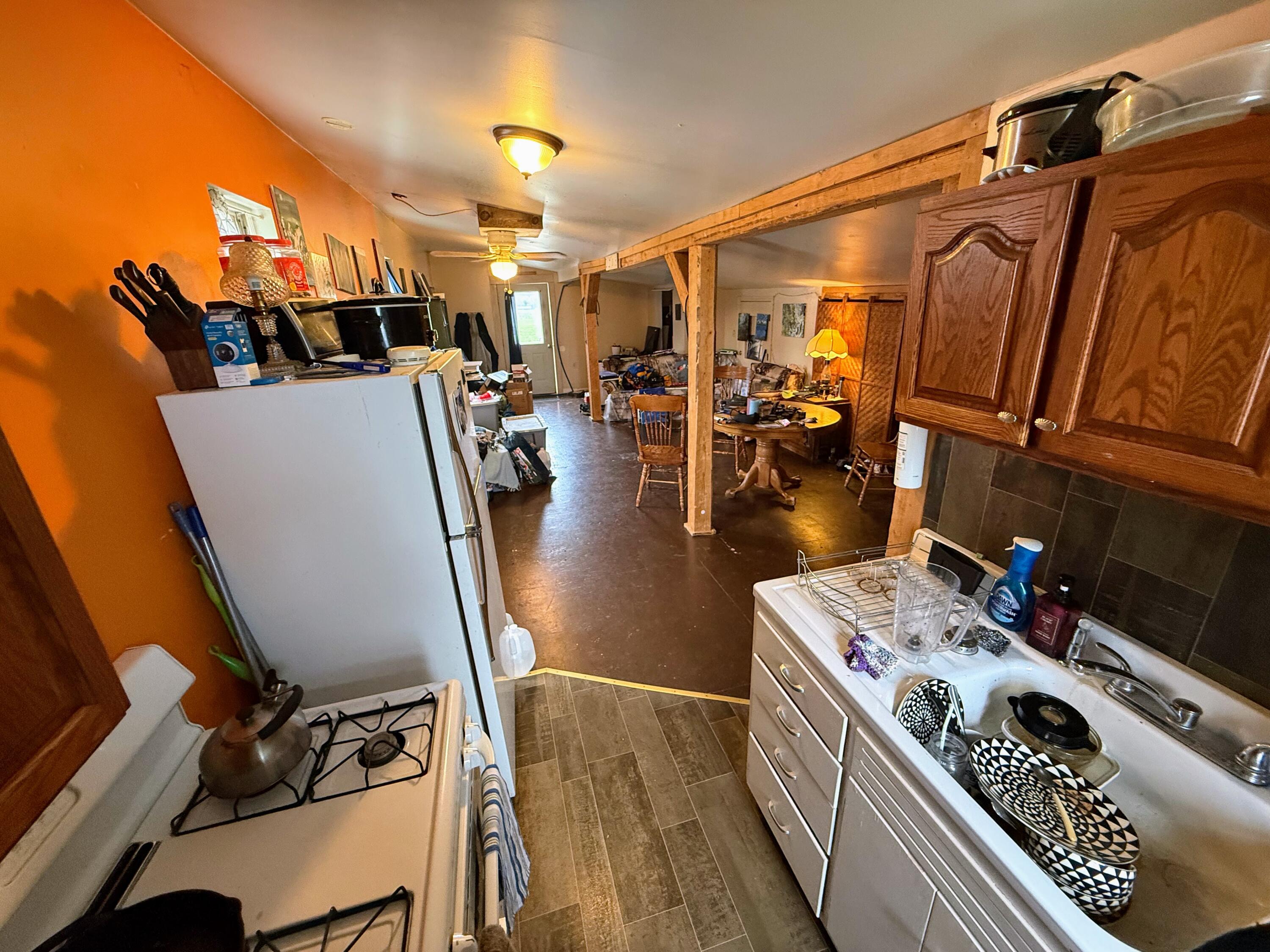 main property photo 47
