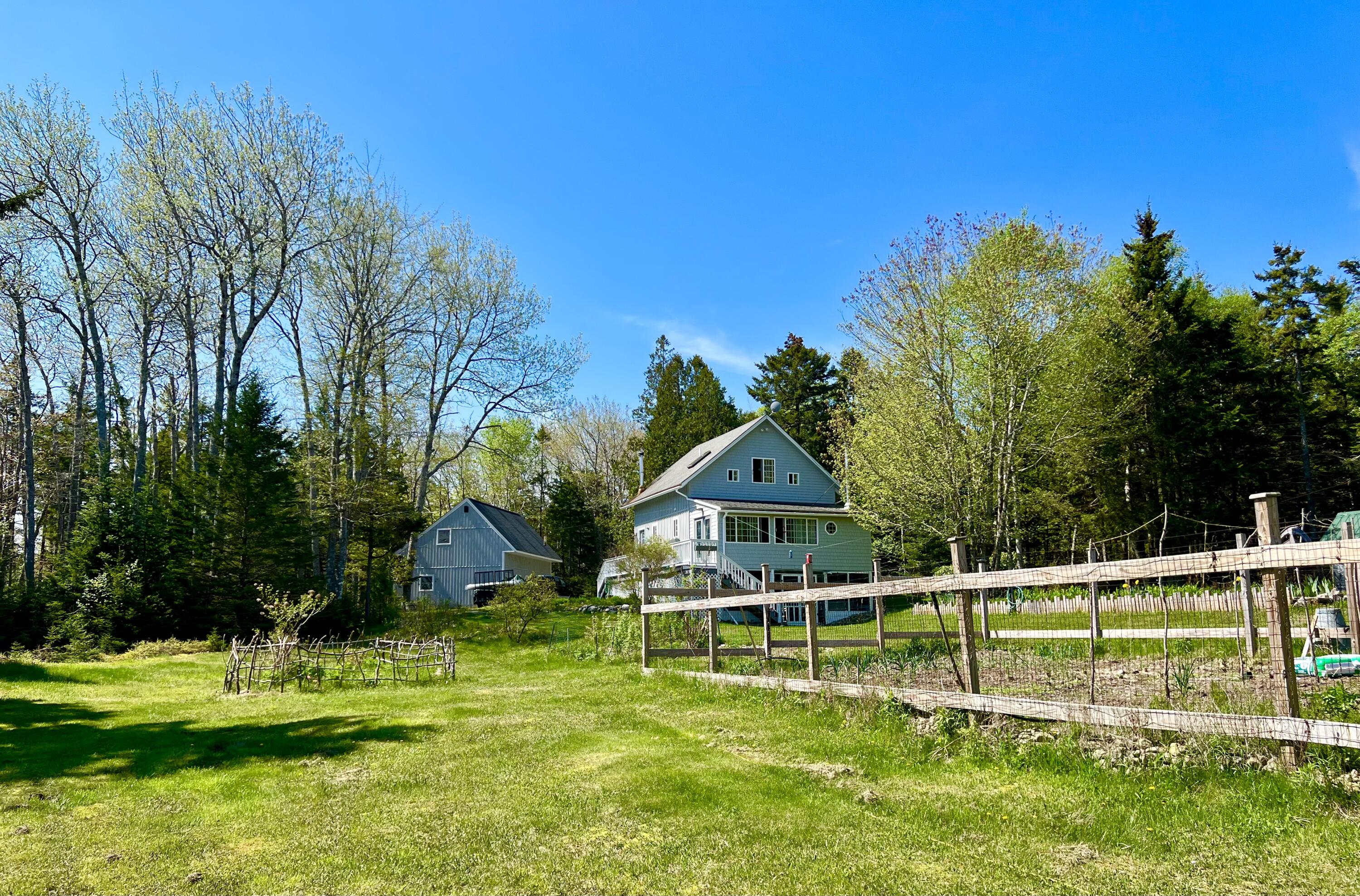 main property photo 74