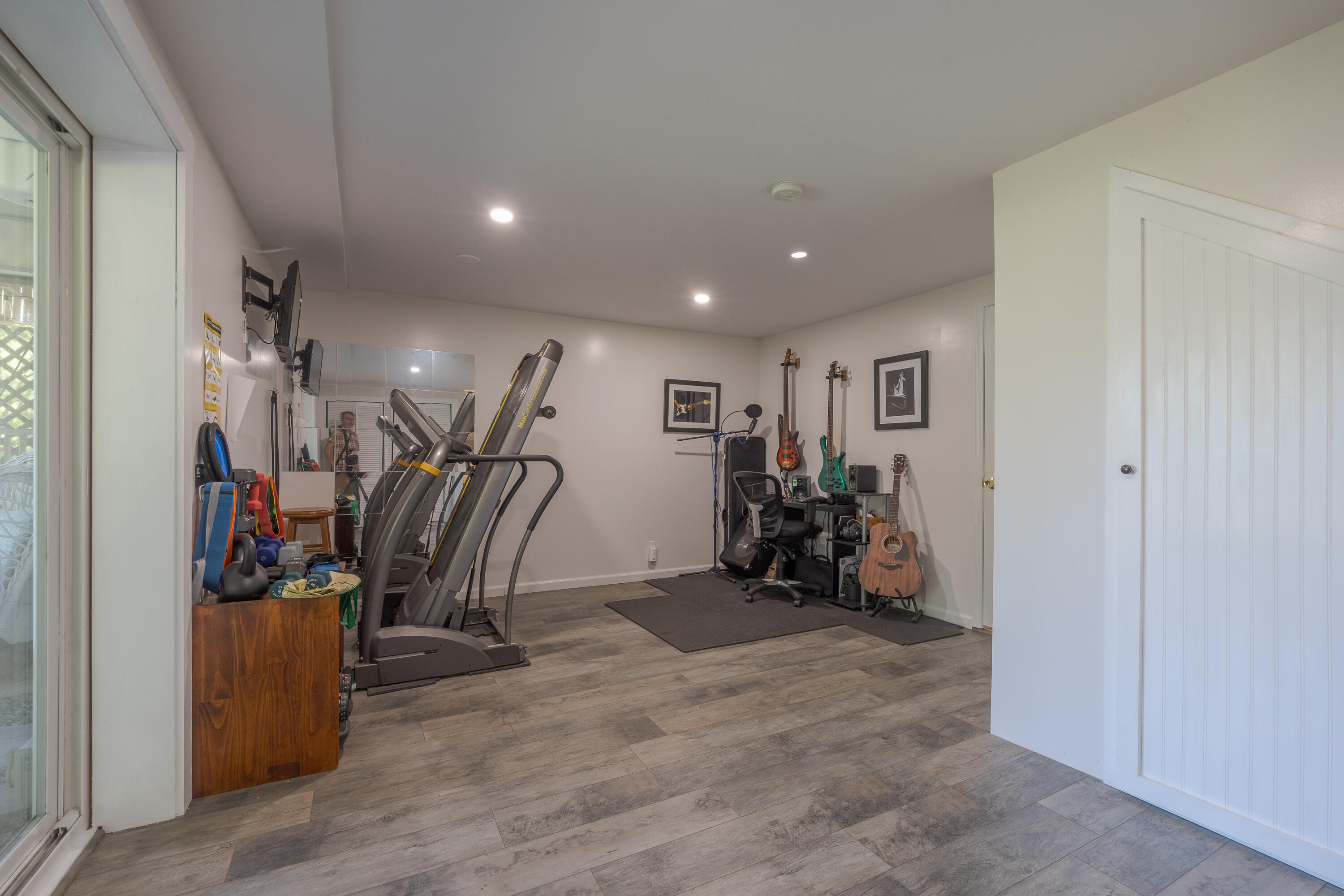 main property photo 91
